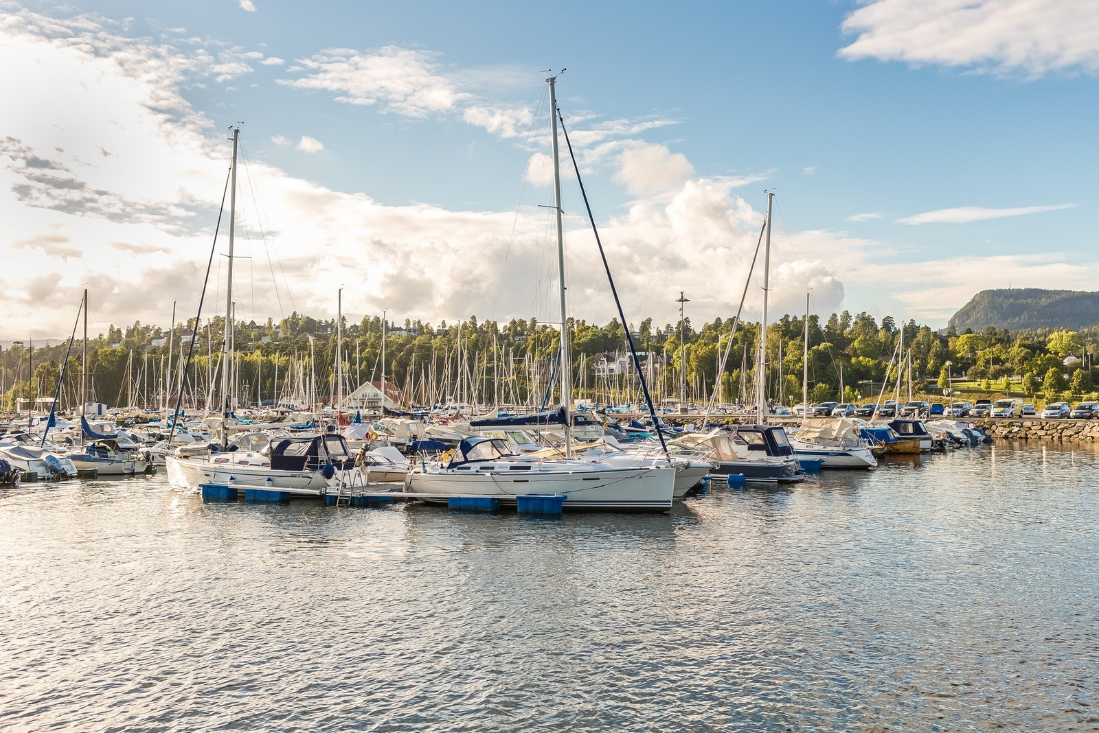 Solvik båtforening - et populært samlingspunkt for båtfolk med småbåthavn og maritime aktiviteter. Galleribilde