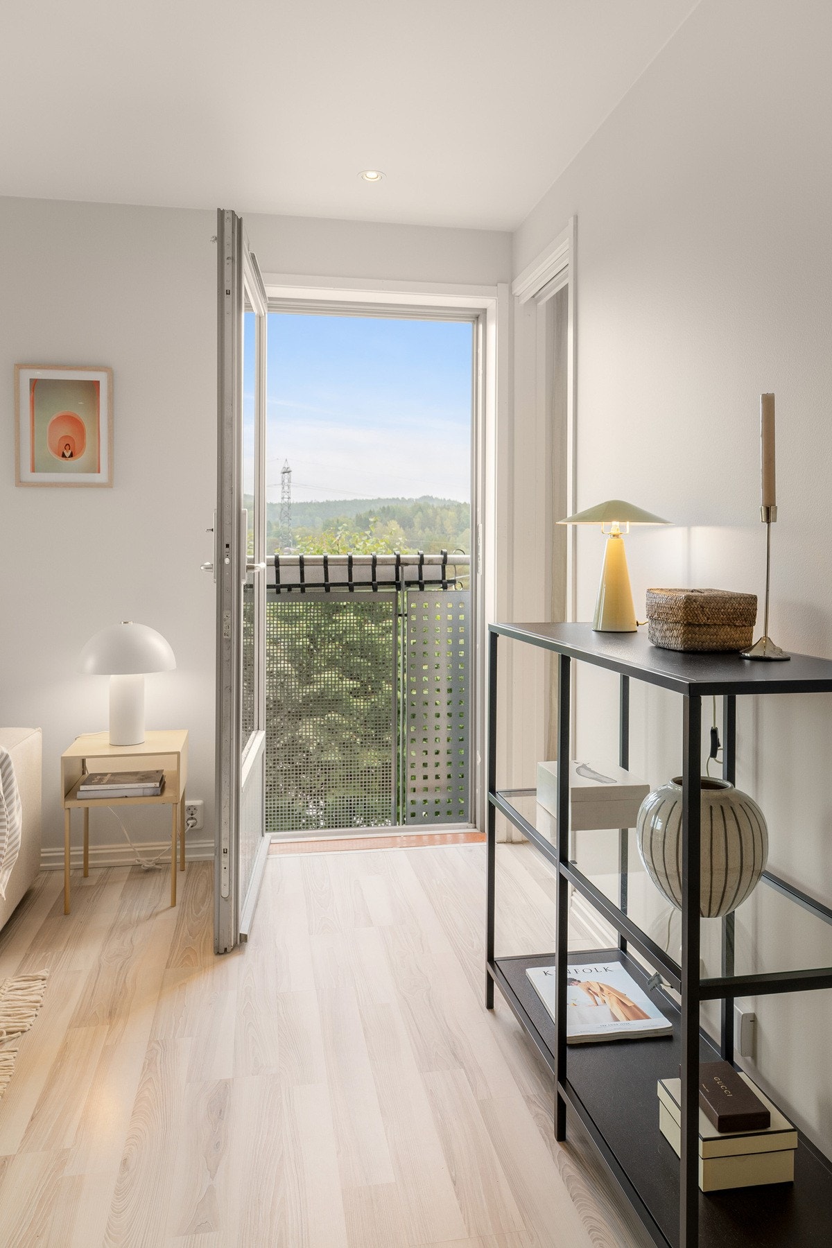 Hyggelig fransk balkong fra stuen. Galleribilde