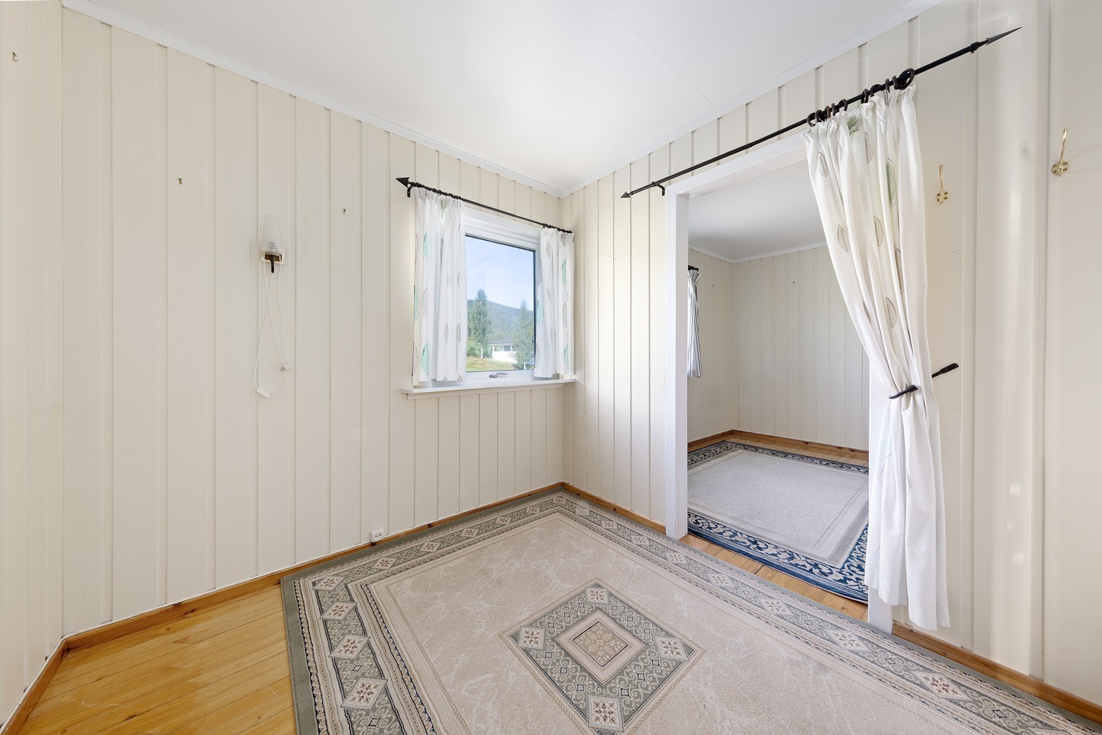 Soverom 1 - Boligen har totalt 4 soverom. Galleribilde