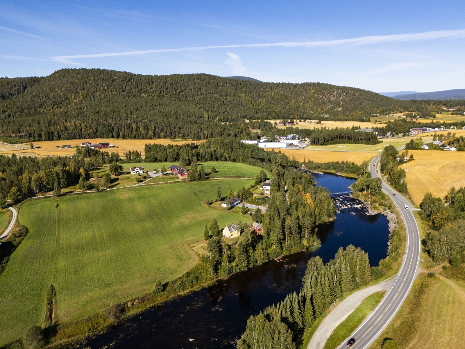 Et perfekt sted for deg som ønsker å skape din egen landlige drømmebolig i rolige omgivelser. Galleribilde