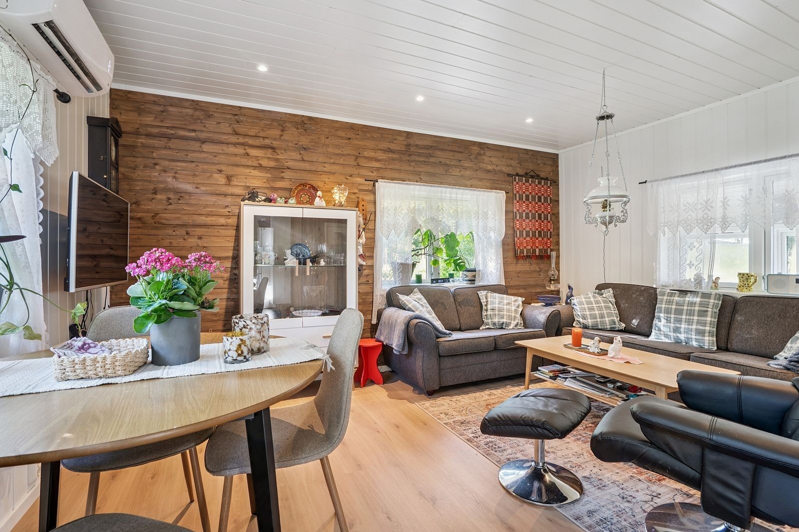 Spotter i tak. Galleribilde