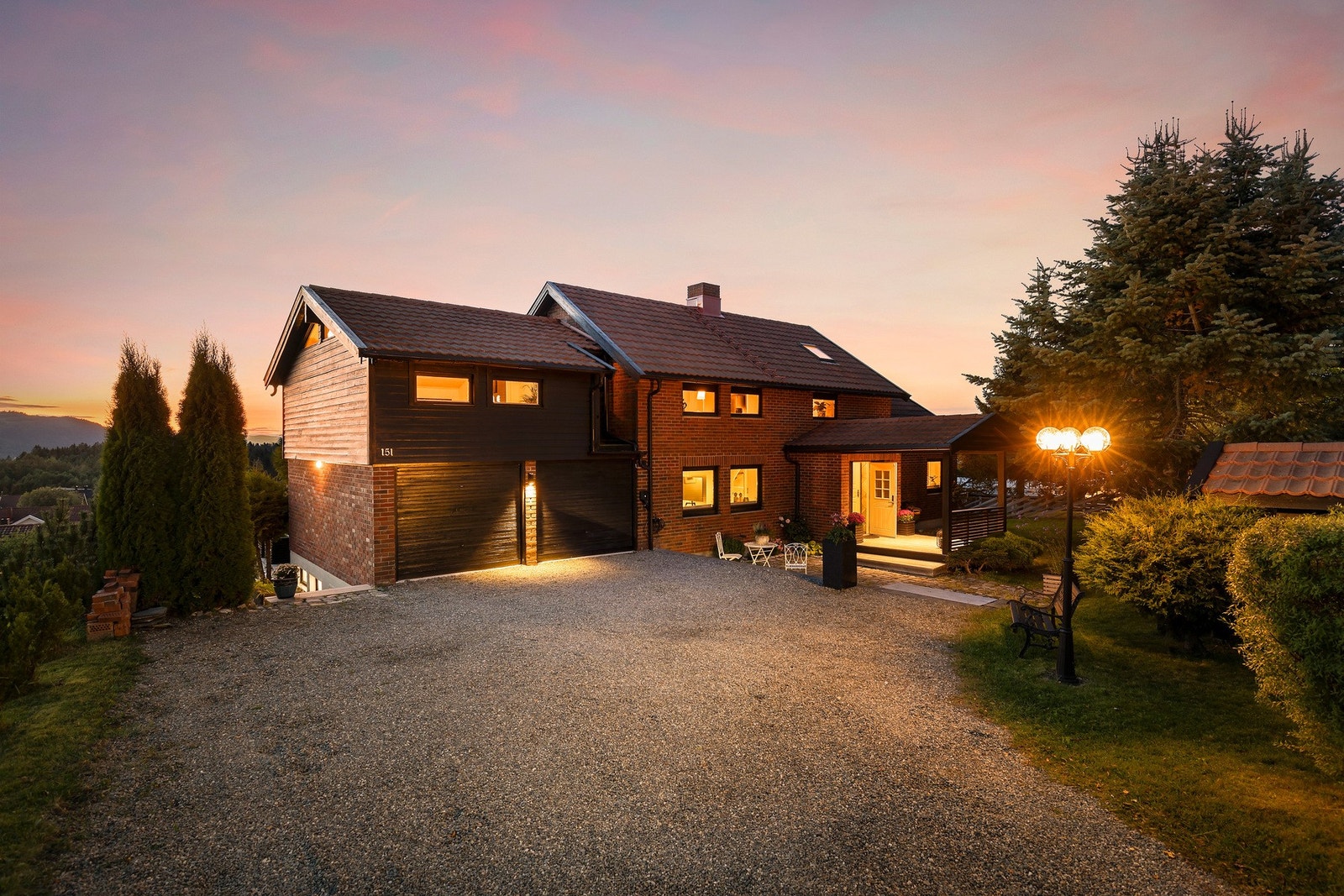 Velkommen til Brekkåsen og en av de flotteste eiendommene her! Galleribilde