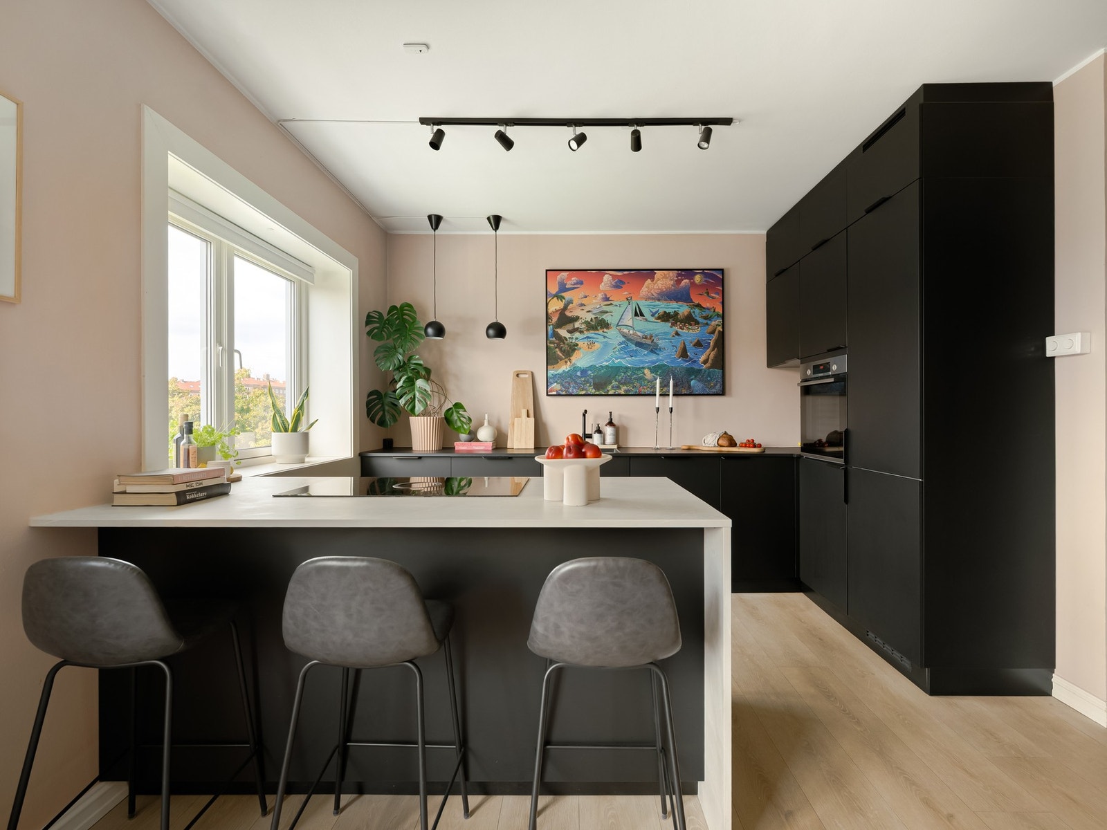 Velkommen til Helgesens gate og denne fine leiligheten! Galleribilde