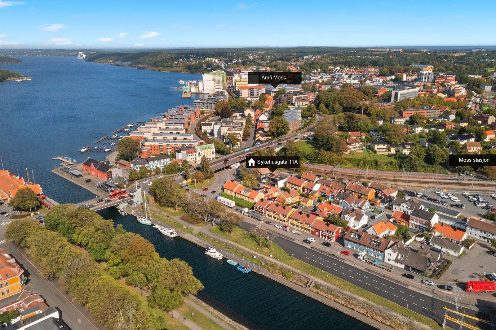 Bo sentralt og urbant til midt imellom kanalen og Moss sentrum med gangavstand til det meste! Galleribilde