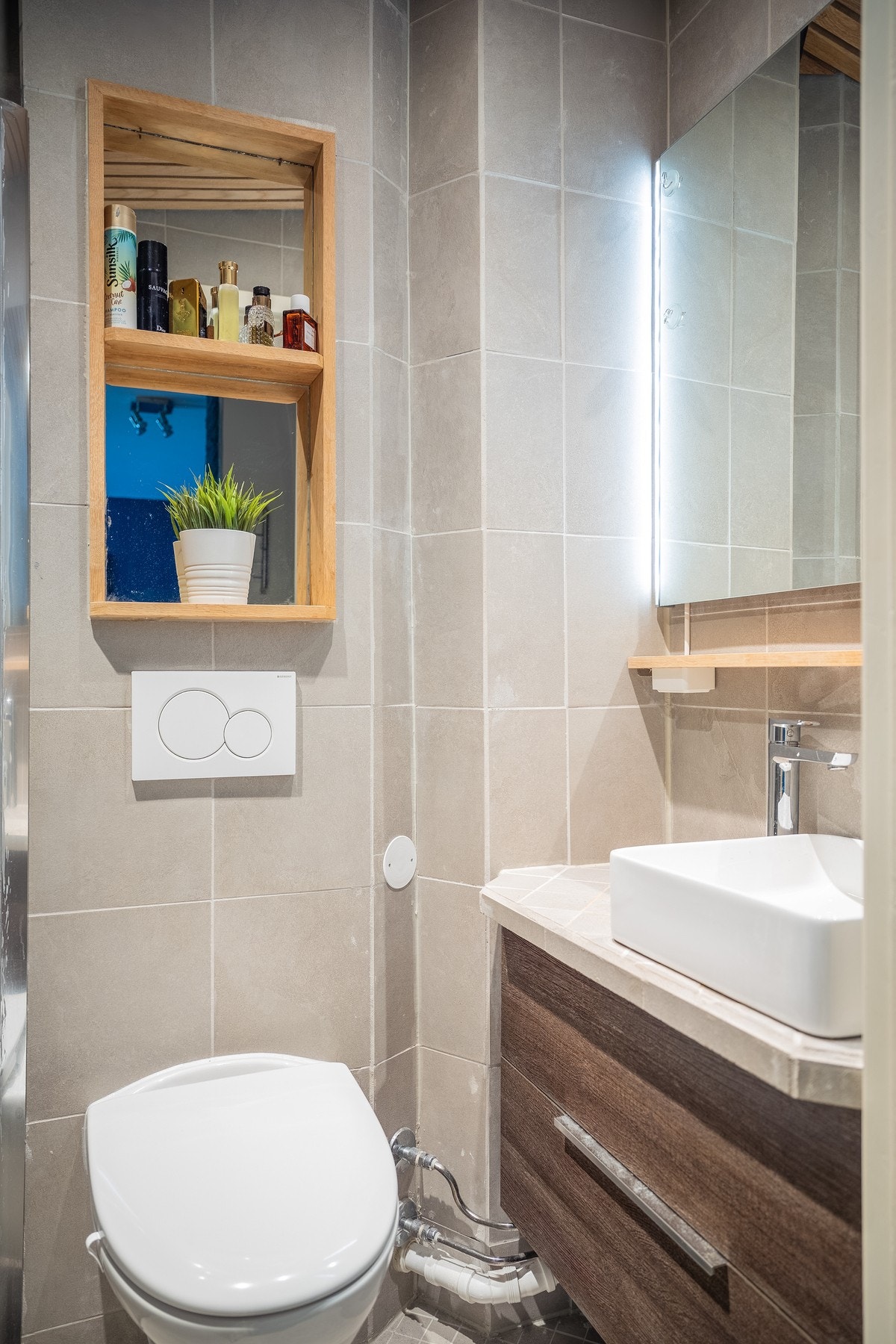 Nyere flislagt bad Galleribilde