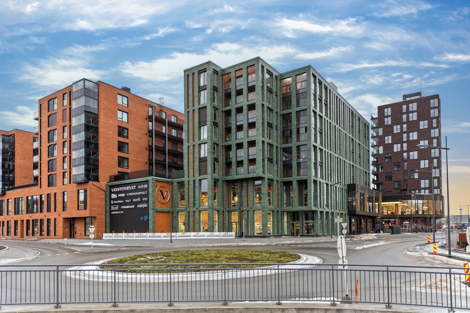 Leiligheten ligger på toppen av Værstetorvet, i Fredrikstads nye og attraktive bydel. Her bor du med gangavstand til alt sentrum har å tilby Galleribilde