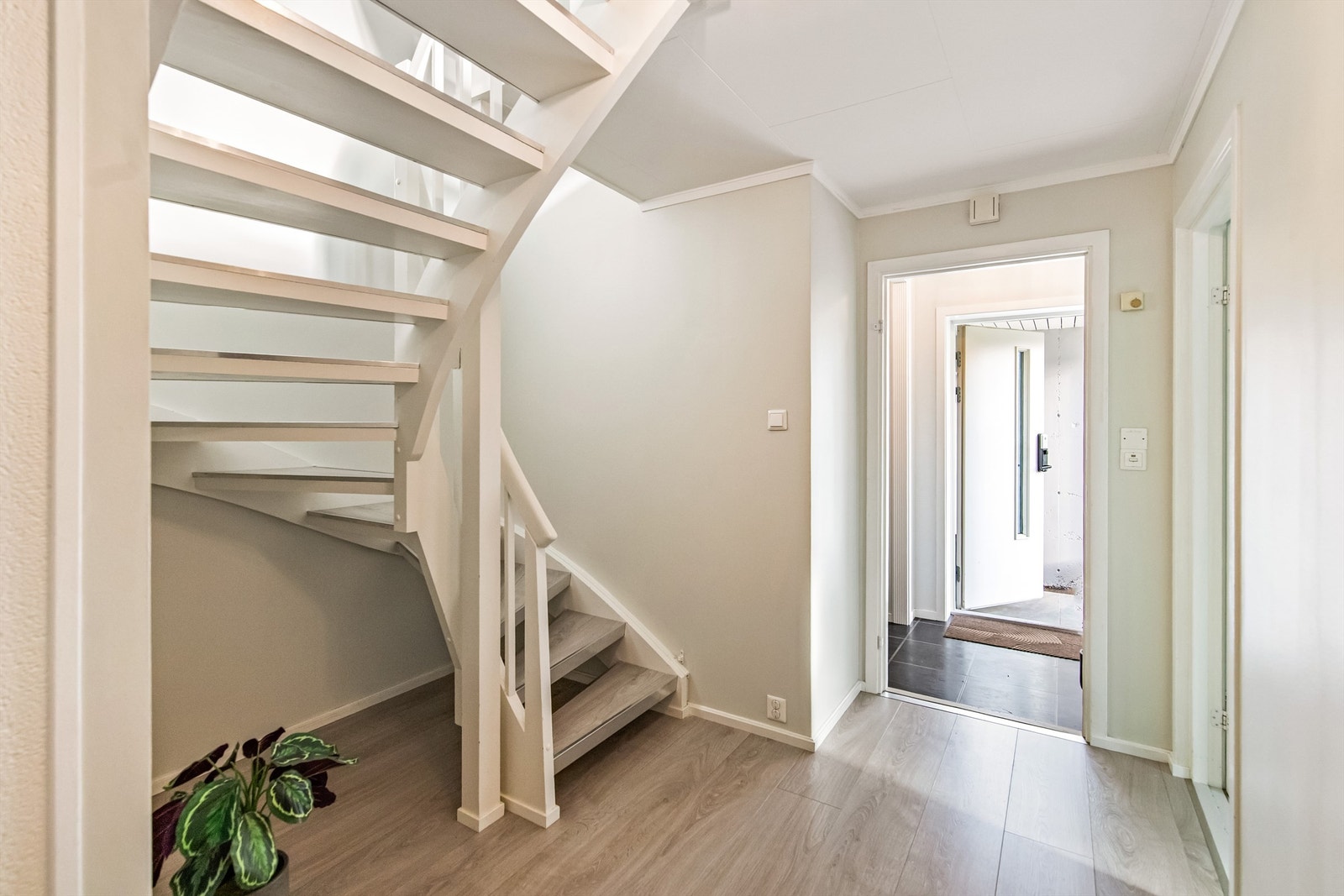 Gang i 1.etg. Galleribilde