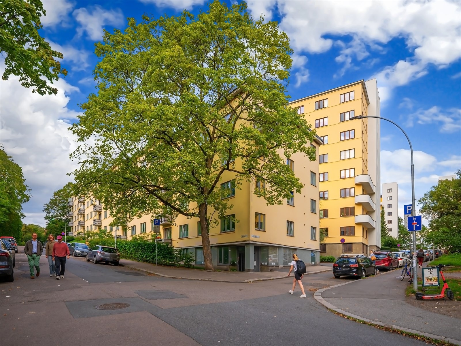 Her bor du rolig og tilbaketrukket, men samtidig i kort gangavstand til byens kafeliv og kulturtilbud. Galleribilde