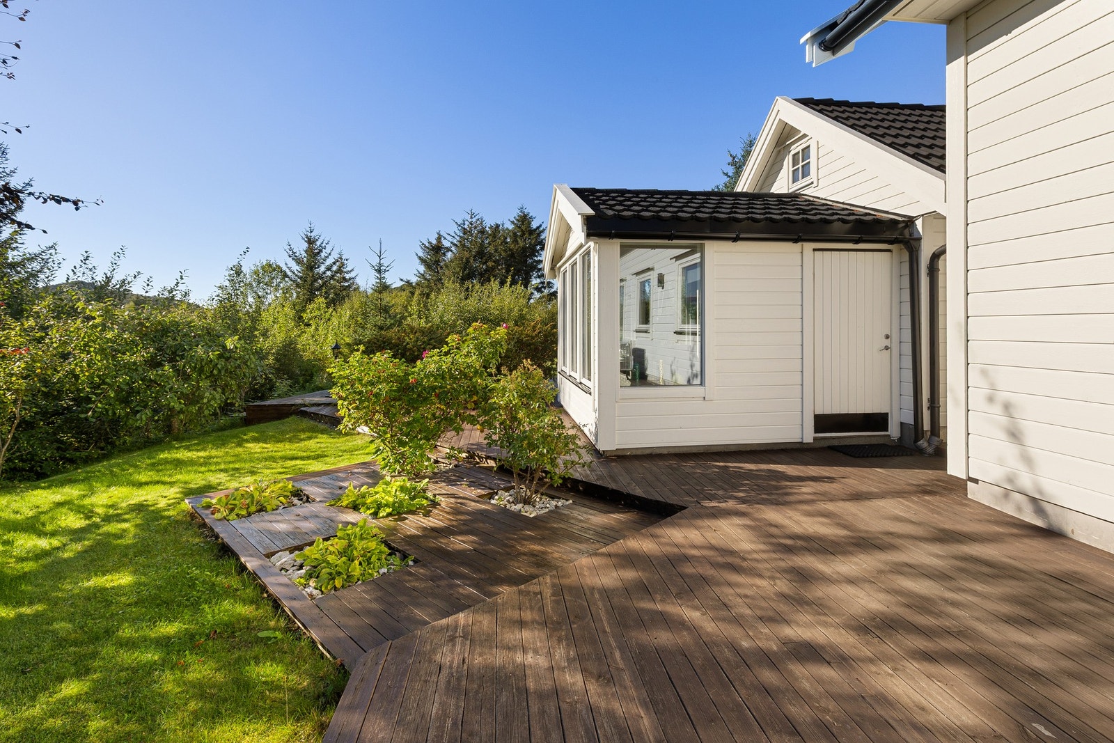 Hagestue/Lysthus Galleribilde