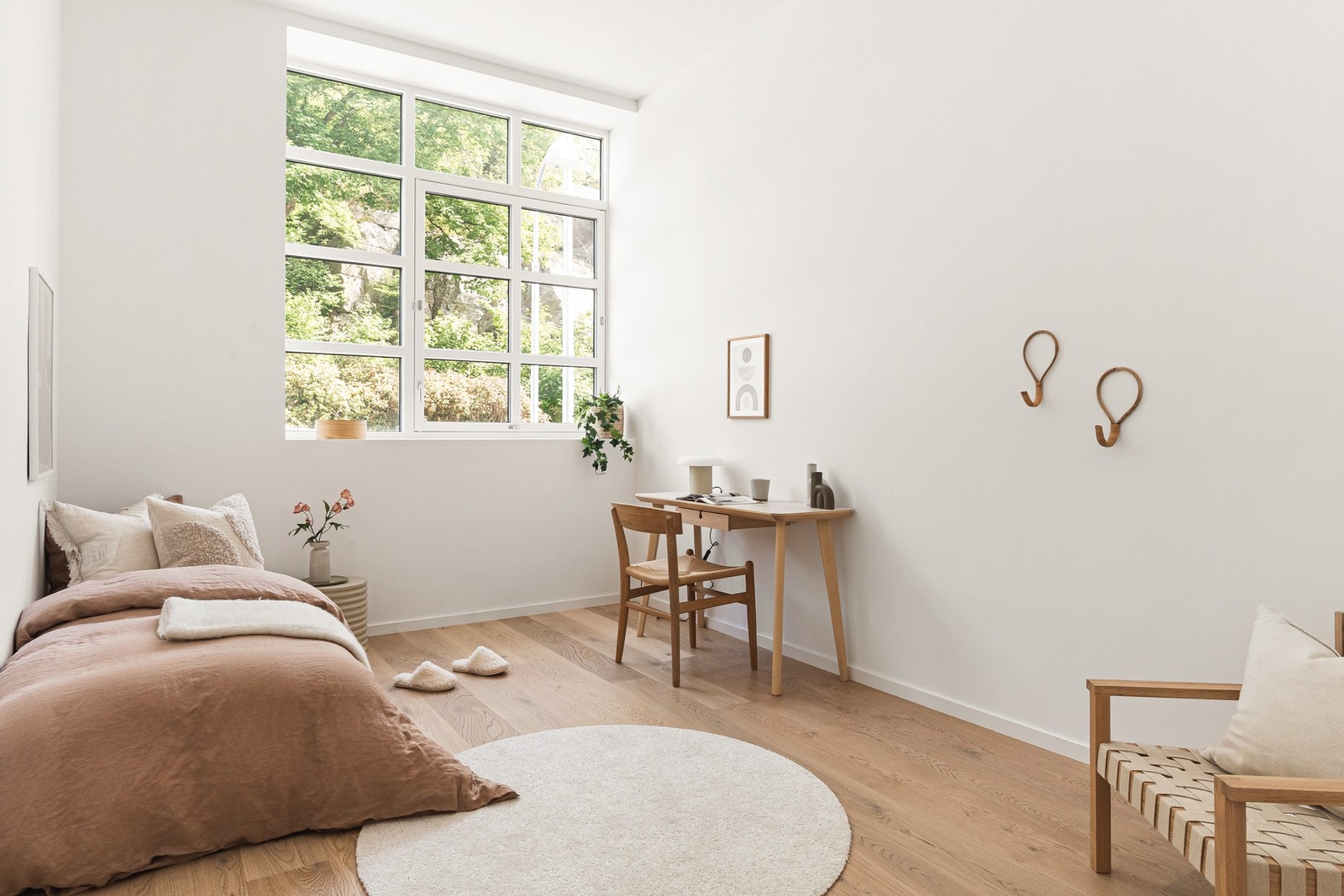 Det andre soverommet kan innredes med seng og skrivebord, alt etter ønske. Galleribilde