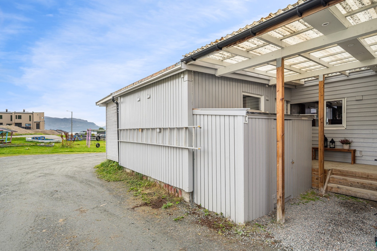 Inngangsparti med bod Galleribilde