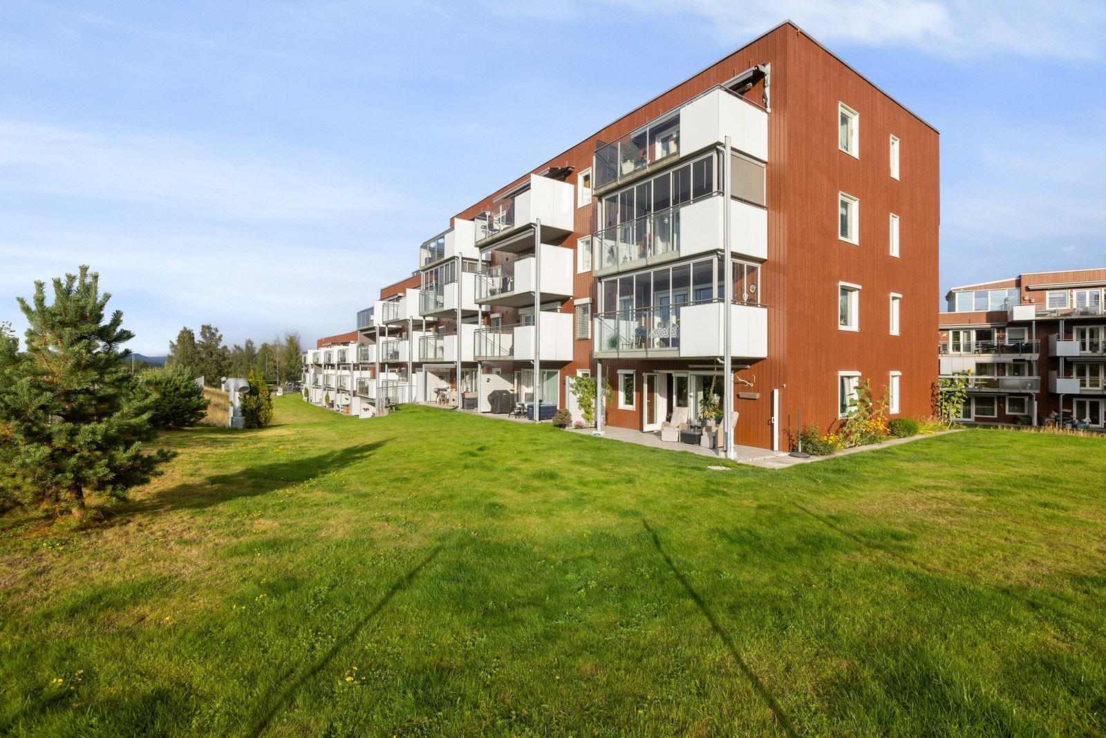 Leilighetens unike beliggenhet i bygget sørger for god støyskjerming. Galleribilde