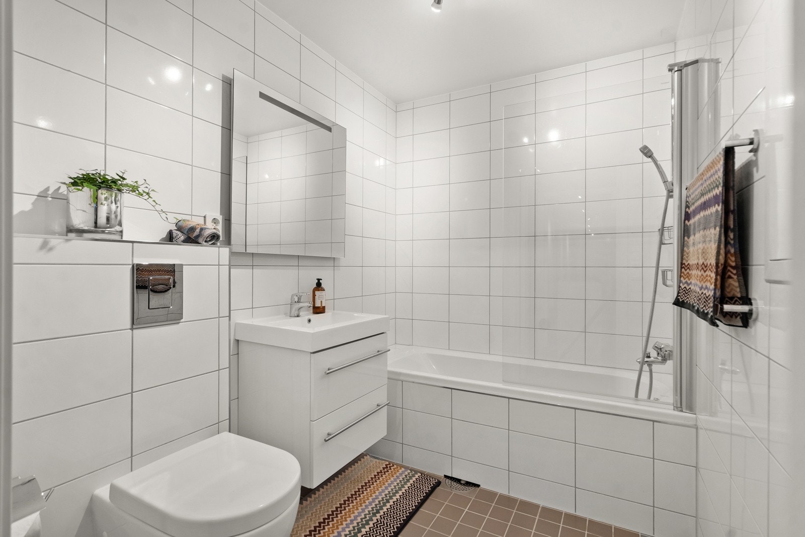 Bad tilhørende hovedsoverom Galleribilde