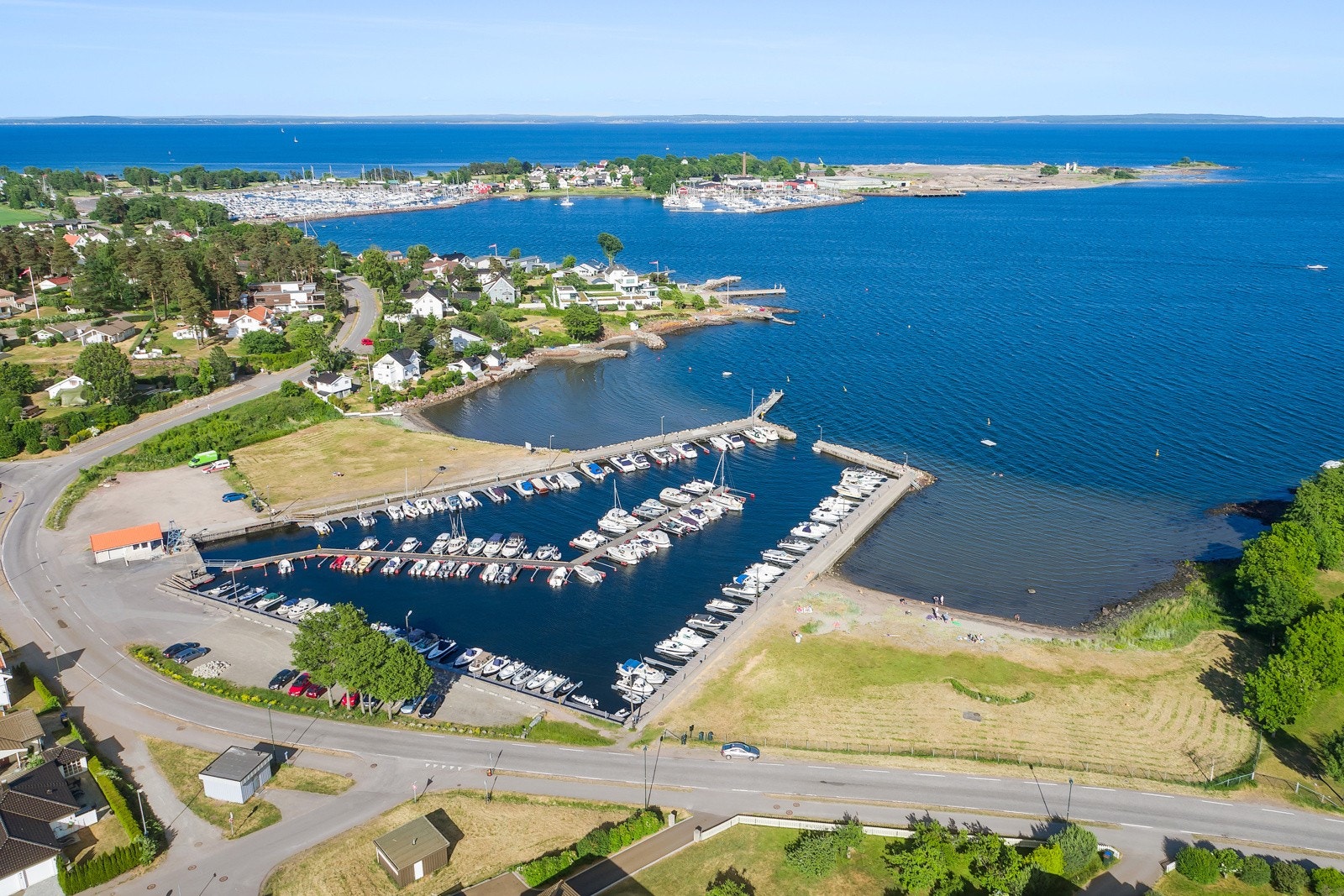 Klopp badestrand og småbåthavn Galleribilde