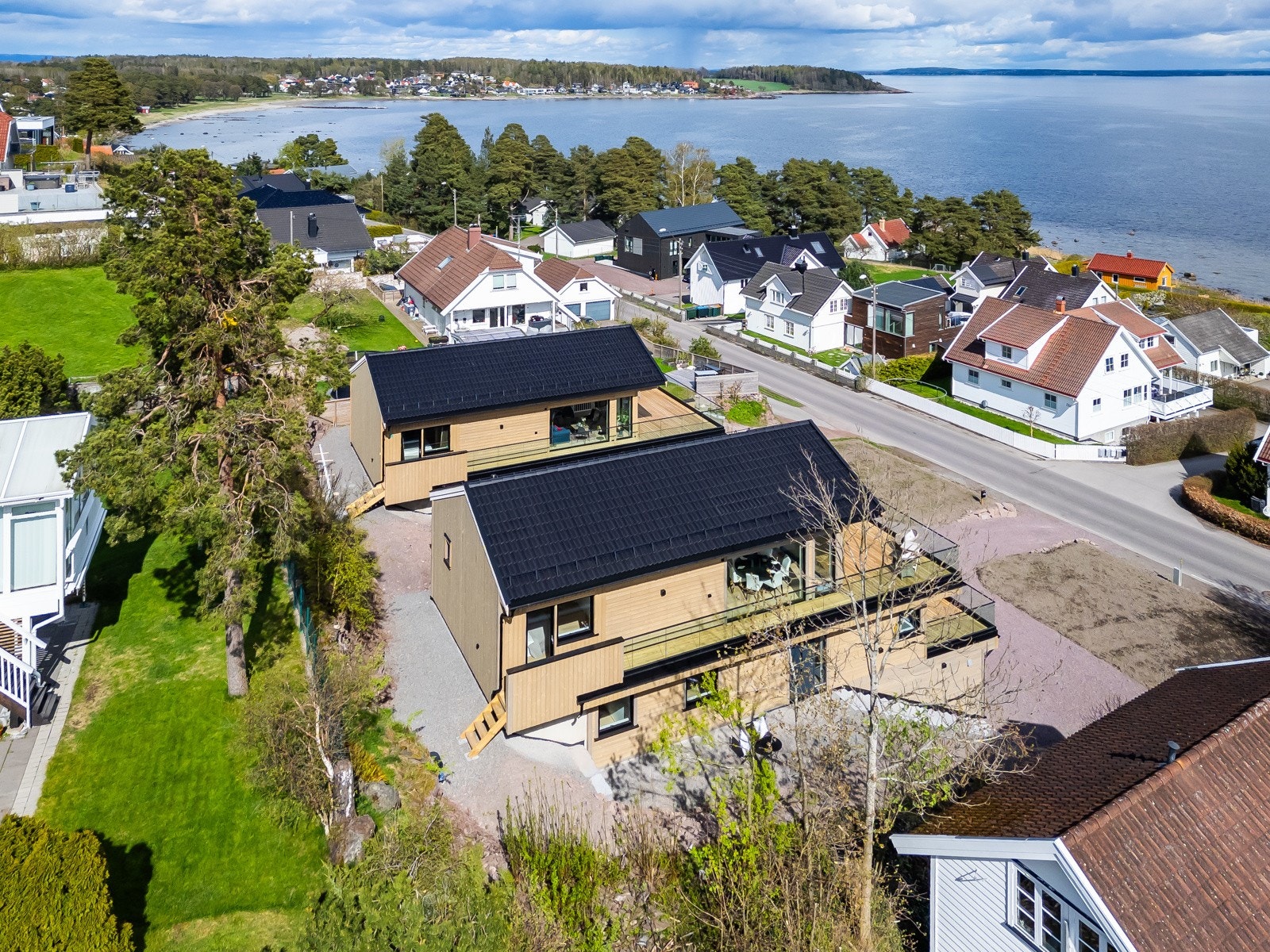 Høyt og fritt beliggende med panorama utsikt! Galleribilde