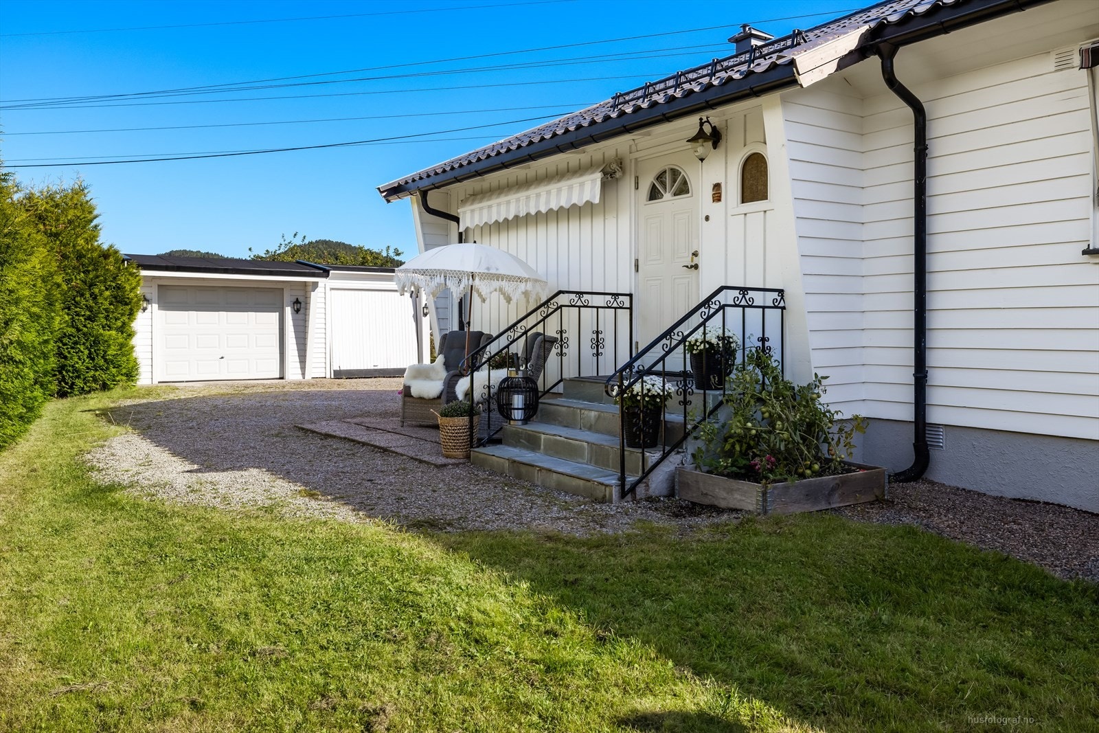 Et hyggelig hus i et barnevennlig og populært boligområde. Galleribilde