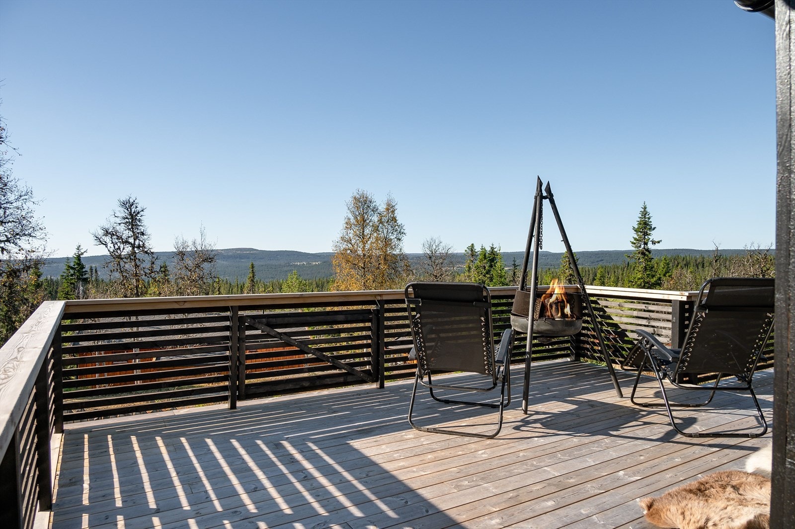 Nydelig uteplass med utsikt Galleribilde