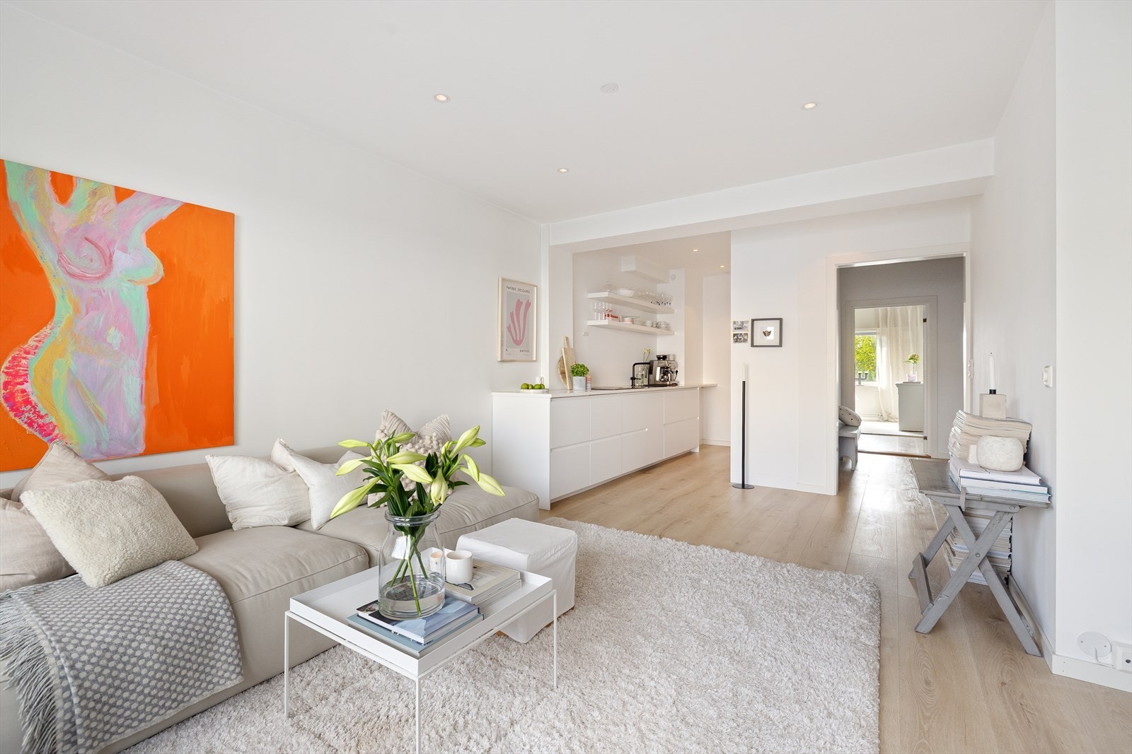 Leiligheten holder høy standard - hit kan du flytte rett inn! Galleribilde