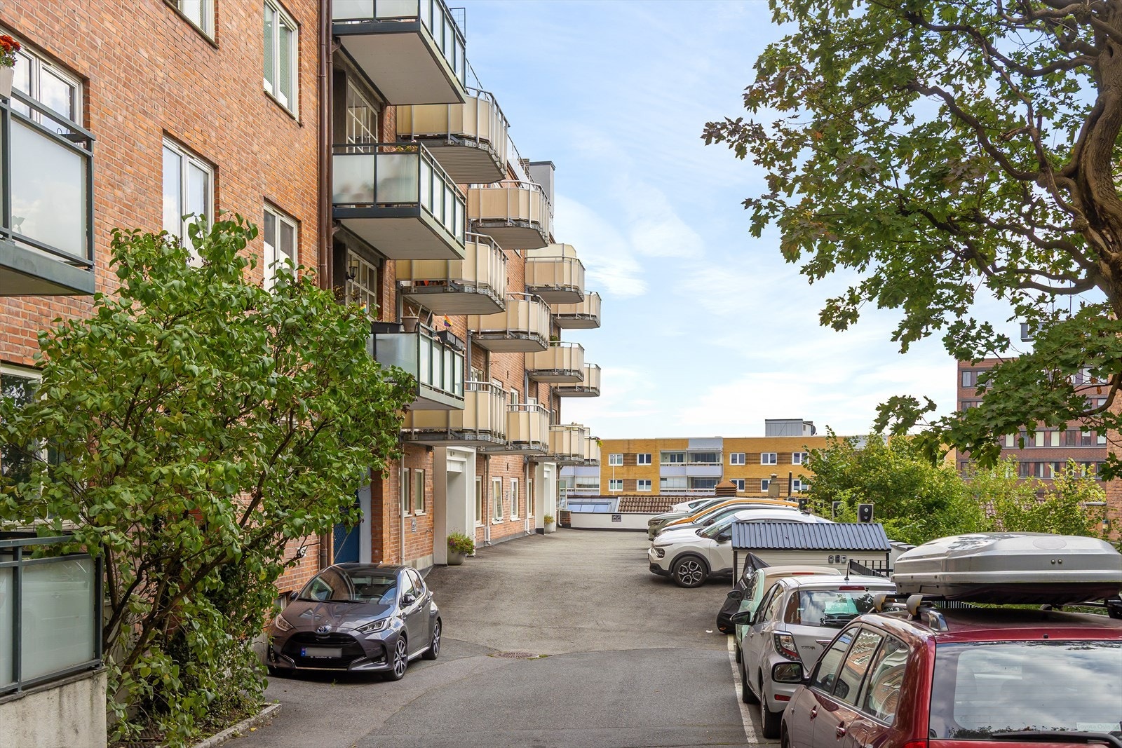 Sameiet er veldrevet, og har to store sykkelboder og fellesvaskeri. Galleribilde