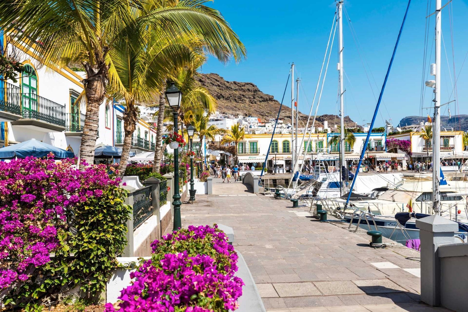 Kort gange til idylliske Puerto de Mogan Galleribilde