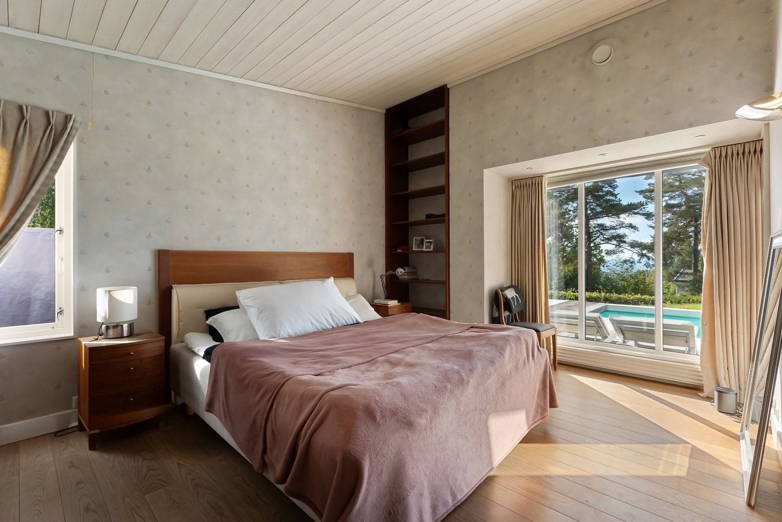 Luftig hovedsoverom. Galleribilde