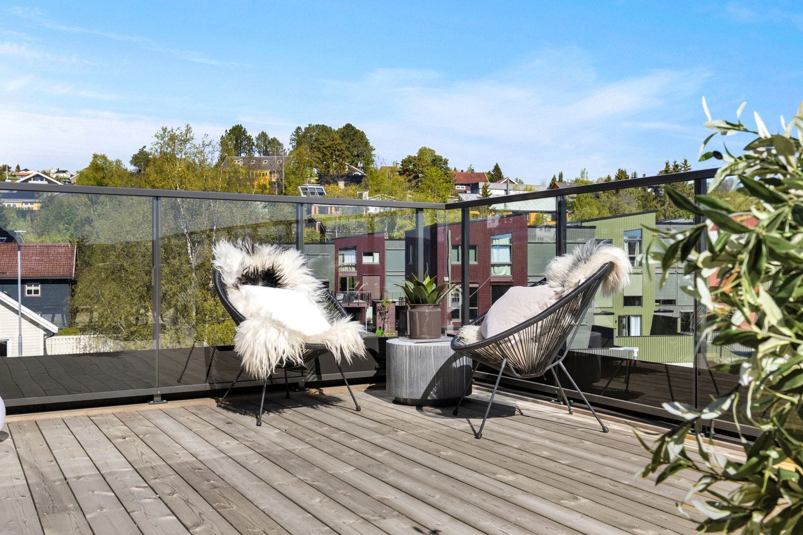 TAKTERRASSE Galleribilde