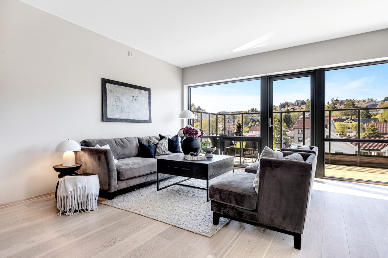 STUE| Boligen har vannbåren gulvvarme Galleribilde