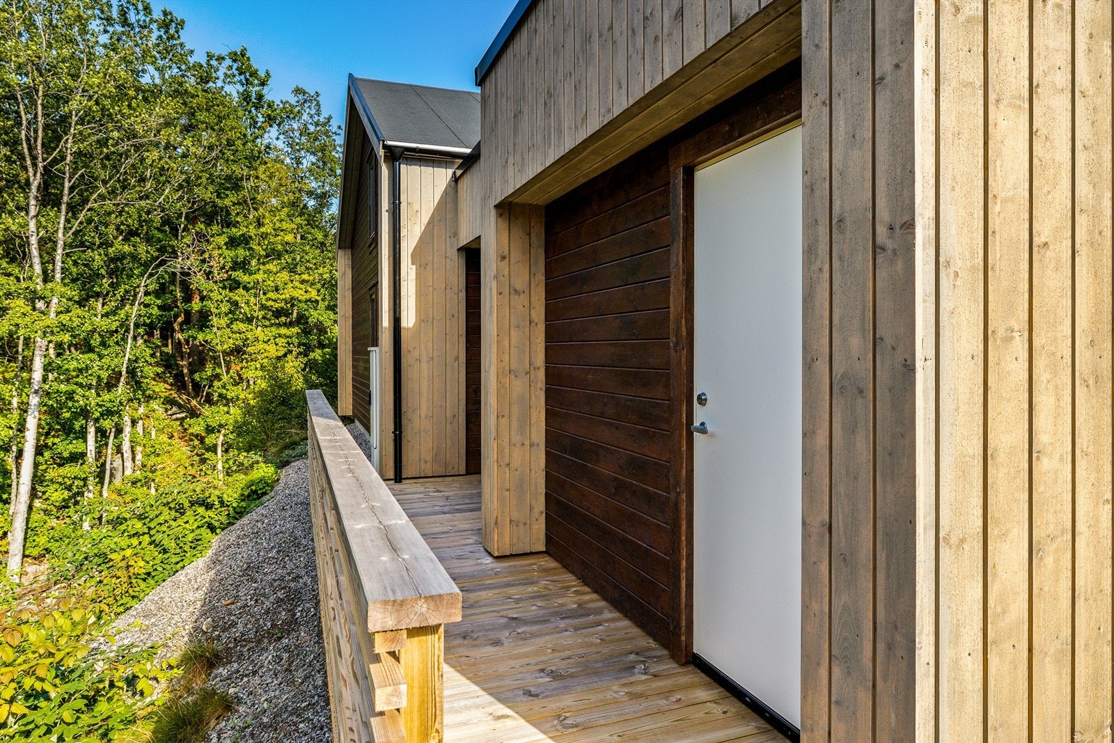 Inngang til anneks. Galleribilde