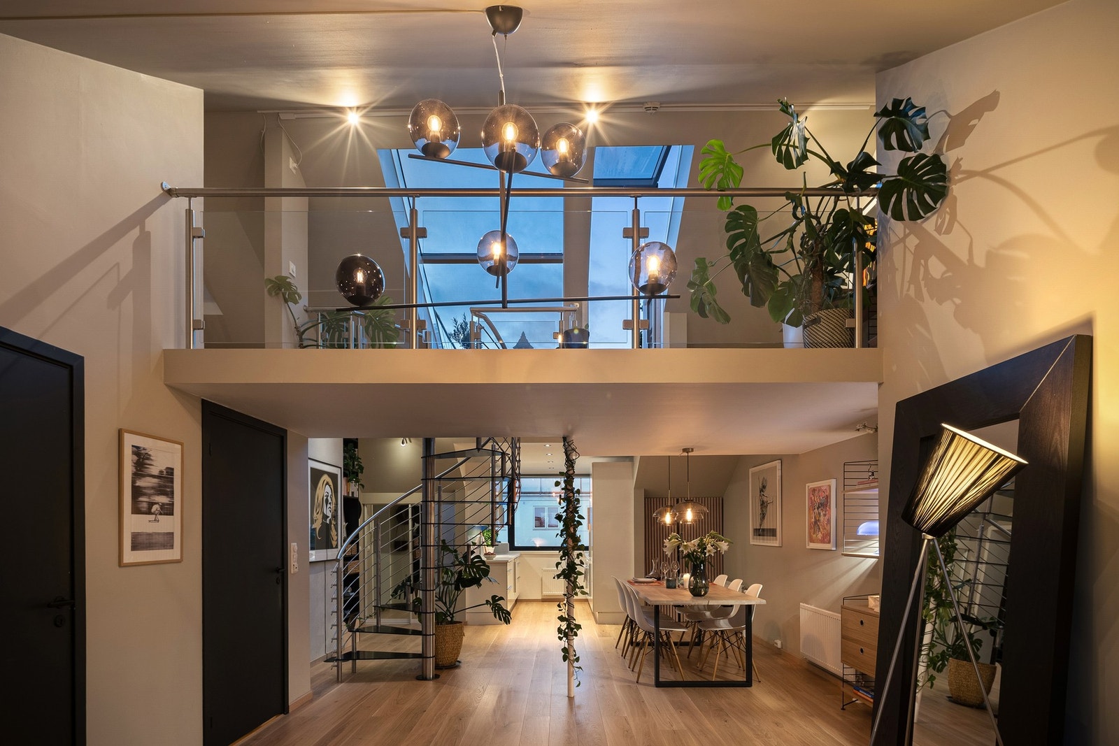 Kveldsstemning. Galleribilde