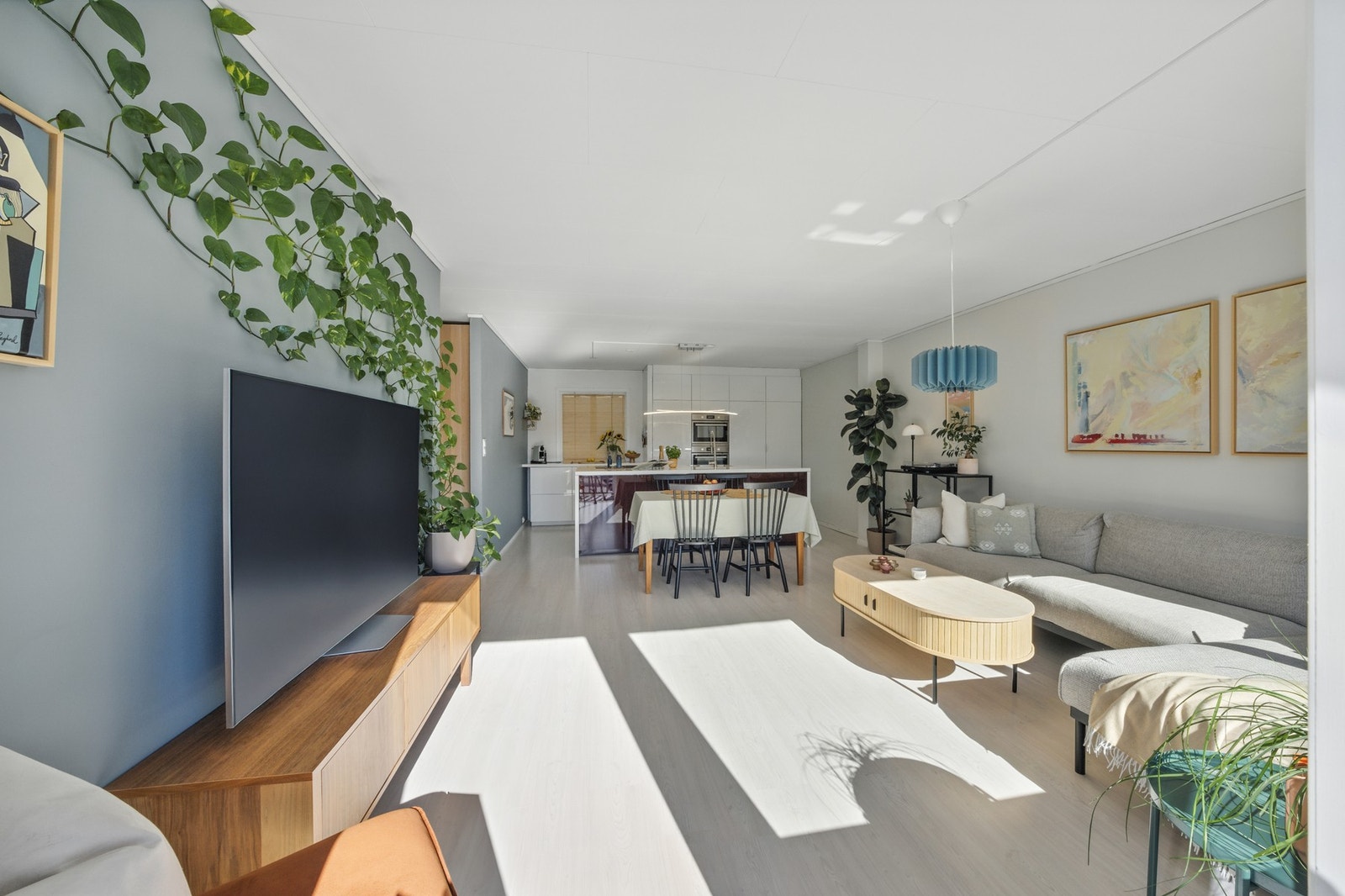 Leiligheten er på 74 kvm og fremstår svært tiltalende. Galleribilde