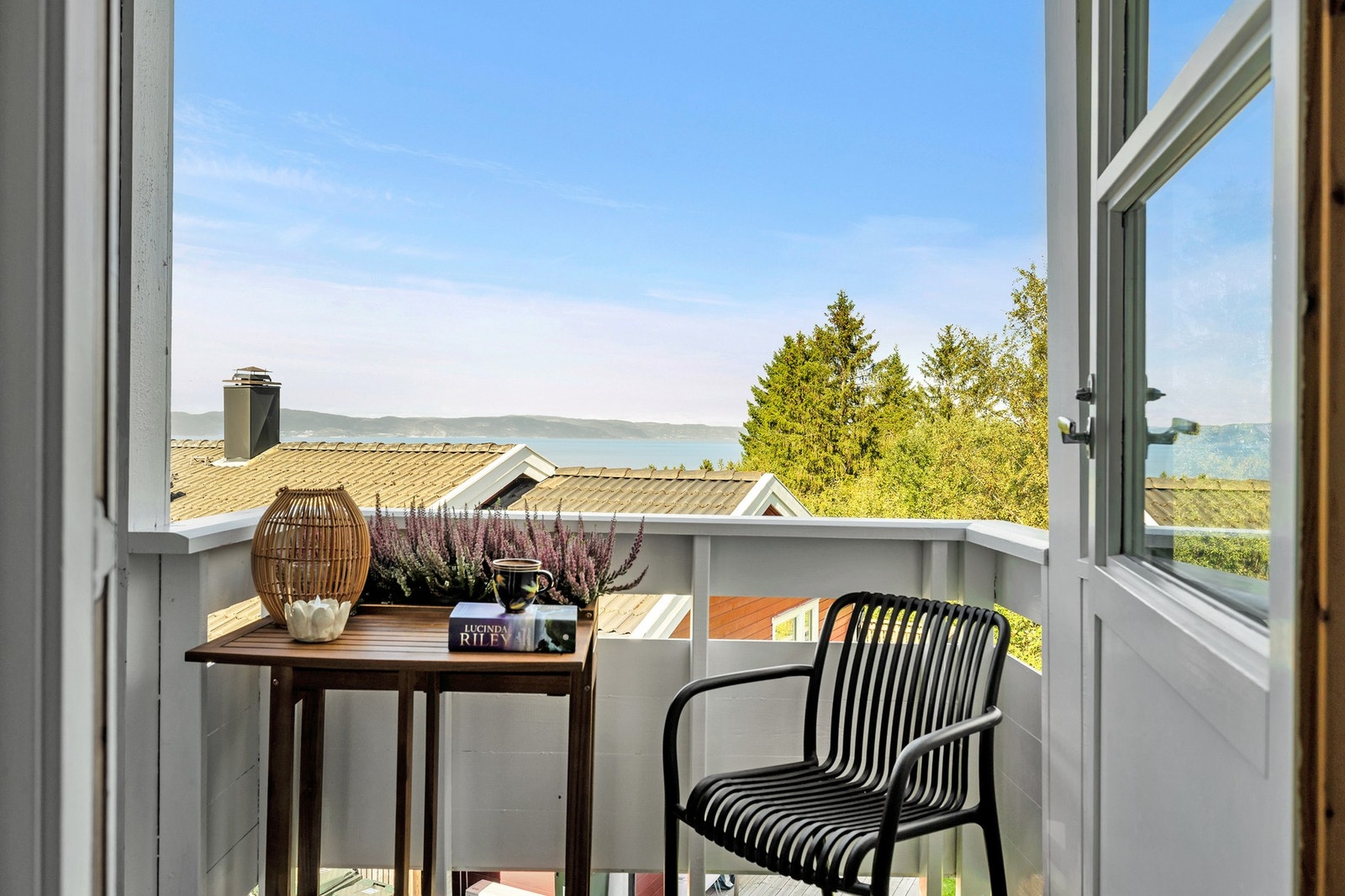 Her kan du nyte tidlige morgener og sene sommerkvelder i rolige omgivelser. Galleribilde