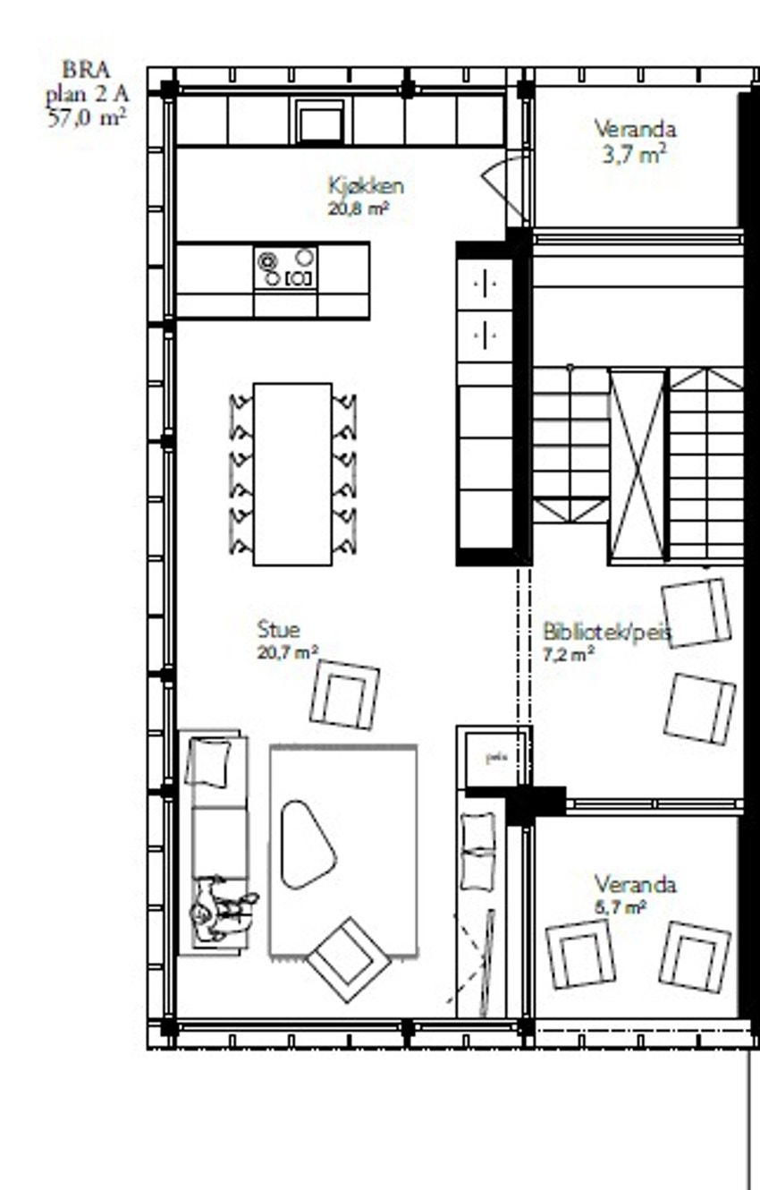 Planskisse 2. etg (det gjøres oppmerksom på at veranda er bygget om til større stueareal) Galleribilde