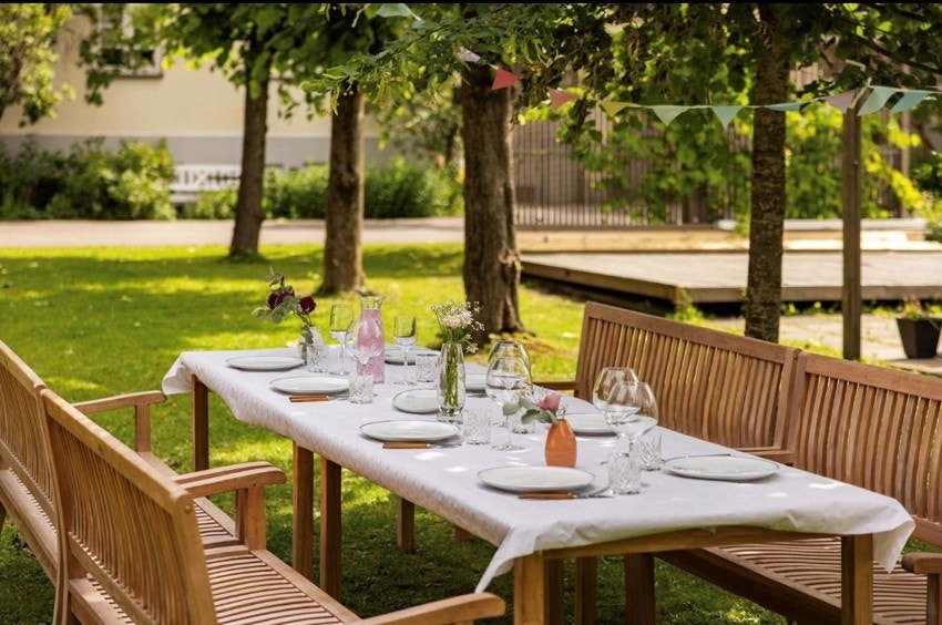 Her kan både små og store nyte hageidyll, utelek, grilling og rolige sommerkvelder. Galleribilde