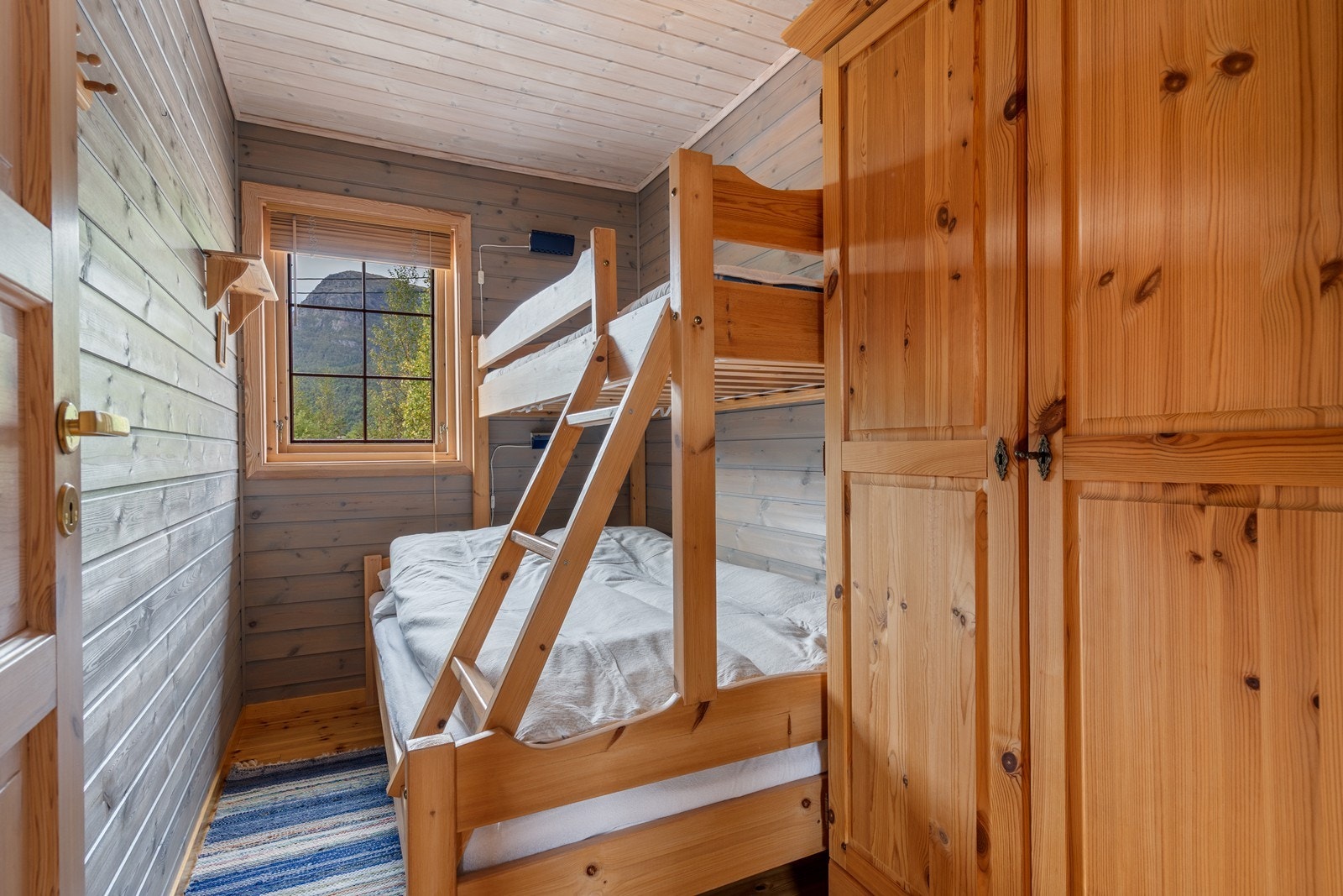 Soverom III også med familekøye Galleribilde