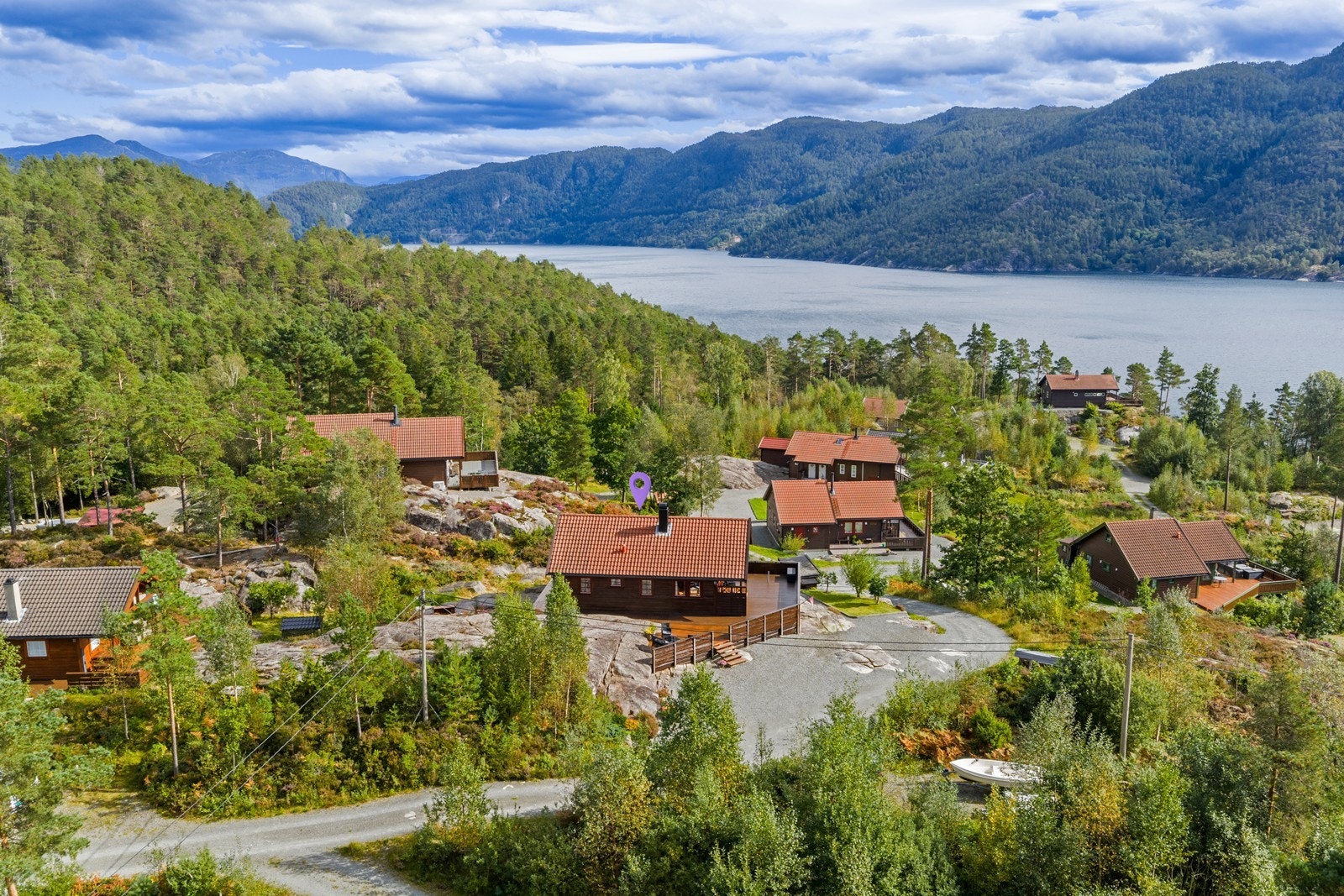 Velkommen til visning i Saghaugen 46 - Eiendommen presenteres av eiendomsmegler Ørjan Alfsvaag, Eiendomsmegler A Galleribilde