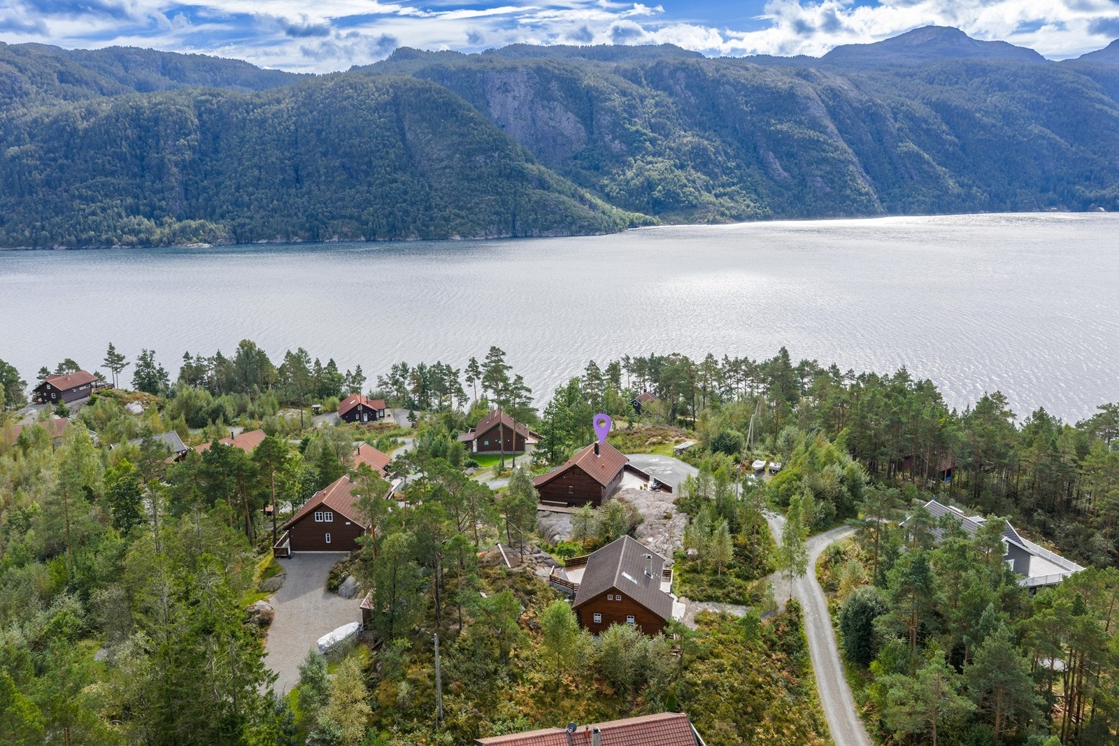Velkommen til visning i Saghaugen 46 - Eiendommen presenteres av eiendomsmegler Ørjan Alfsvaag, Eiendomsmegler A Galleribilde