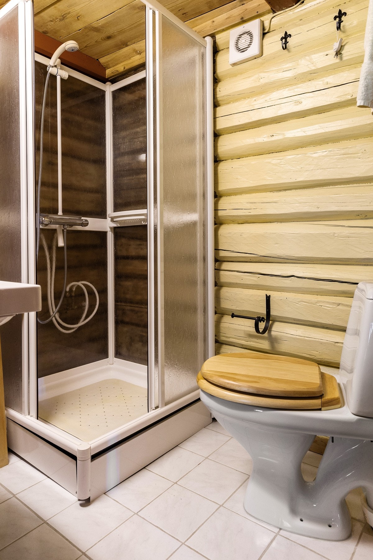 Eget bad i gjestehuset. Galleribilde