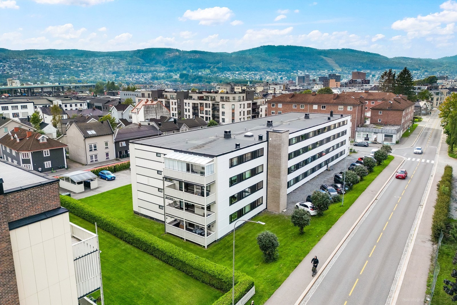 Mulighet for å leie parkeringsplass (etter venteliste) og gjesteparkering Galleribilde