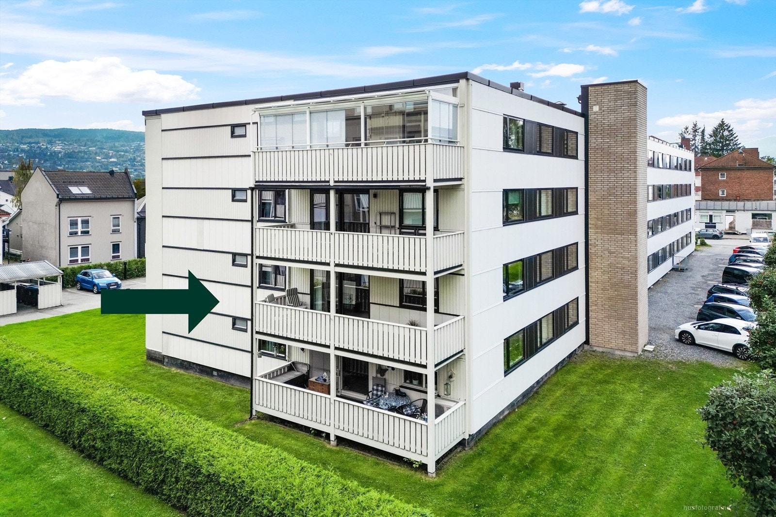 Overbygget nordøstvendt balkong på ca. 13 kvm Galleribilde