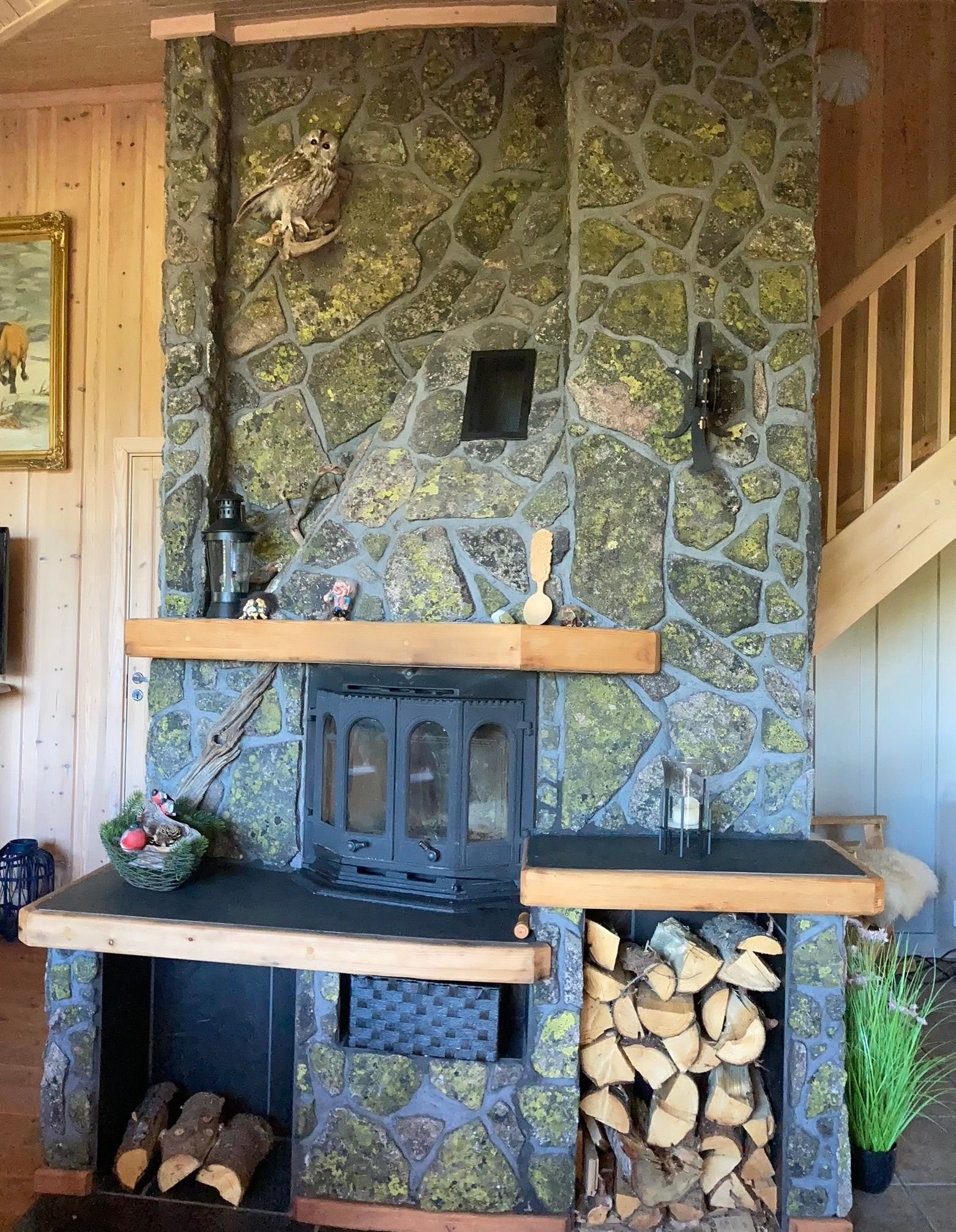 Peis i naturstein. Galleribilde