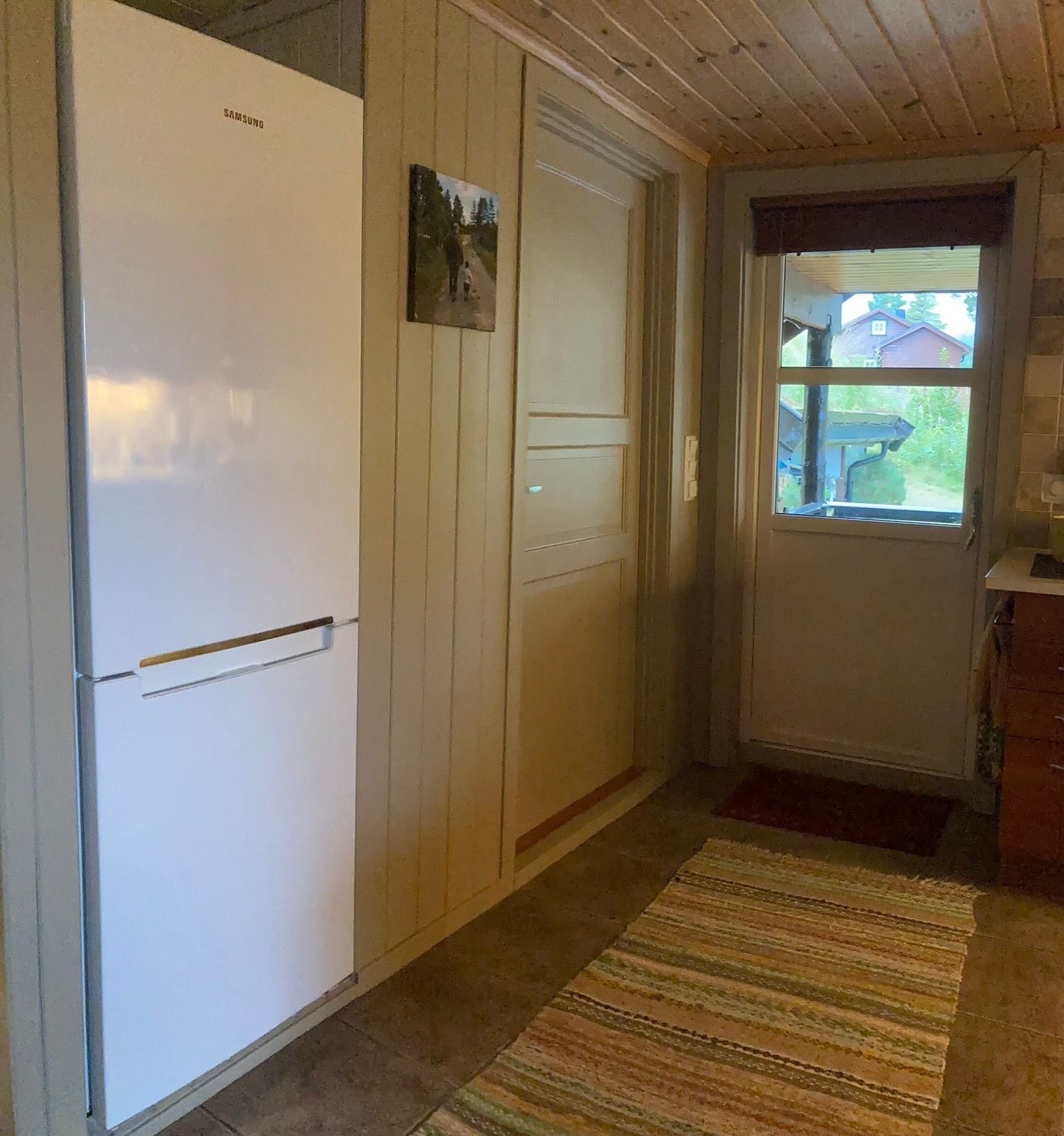 Kjøkken-utgang. Galleribilde