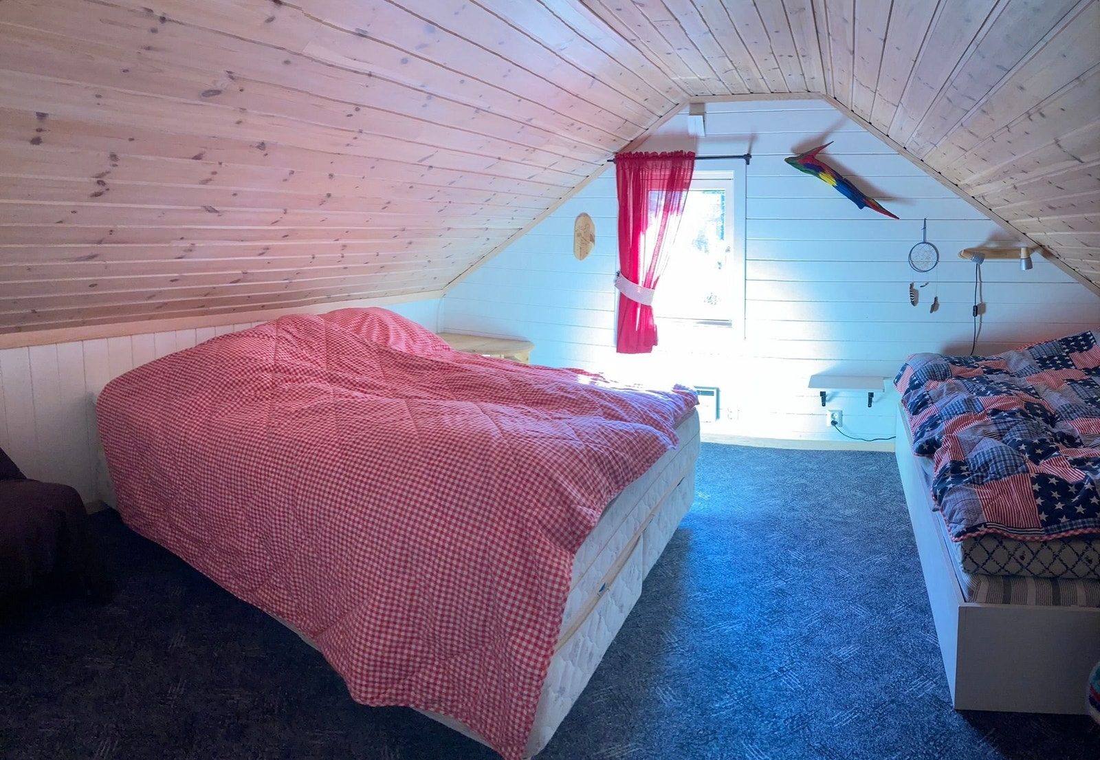 Soverom - hems. Galleribilde
