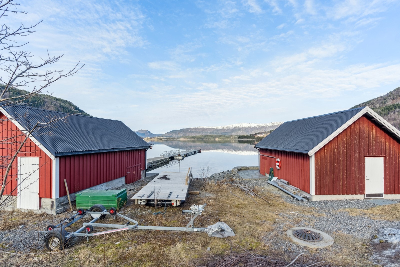 Nausttomt. Galleribilde