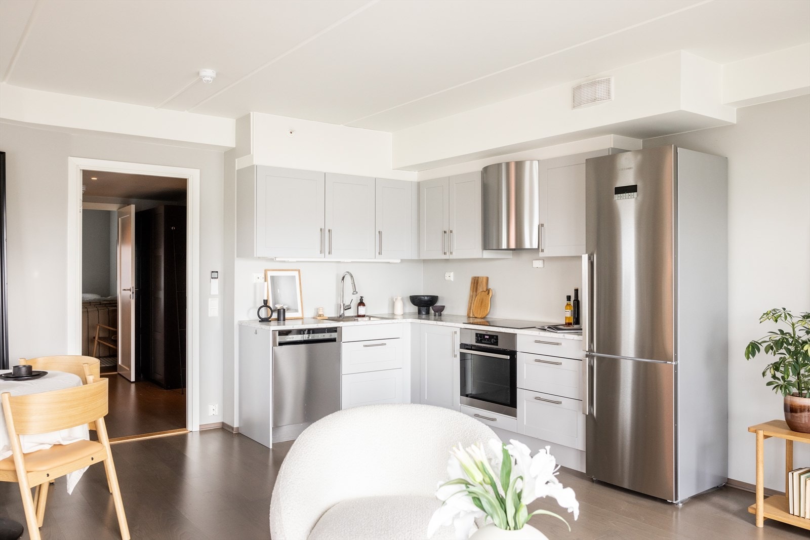 Åpen stue-/kjøkkenløsning. Galleribilde