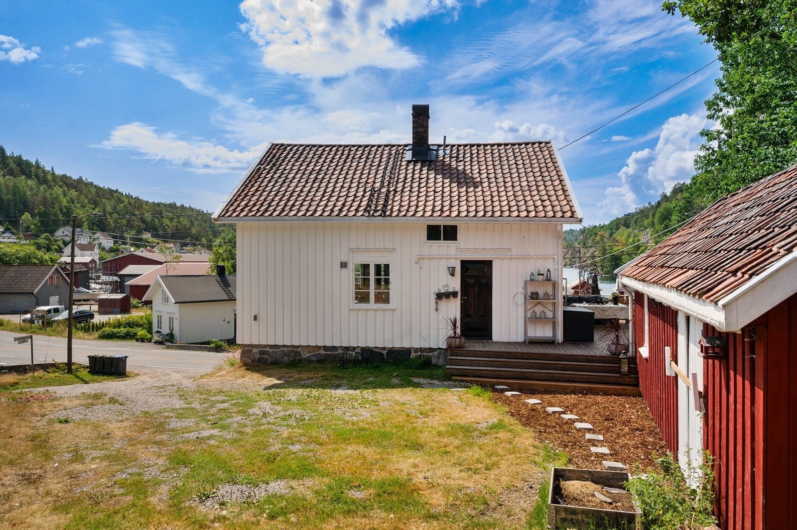 Utrolig koselig sørlandshus som er oppgradert i senere tid. Galleribilde