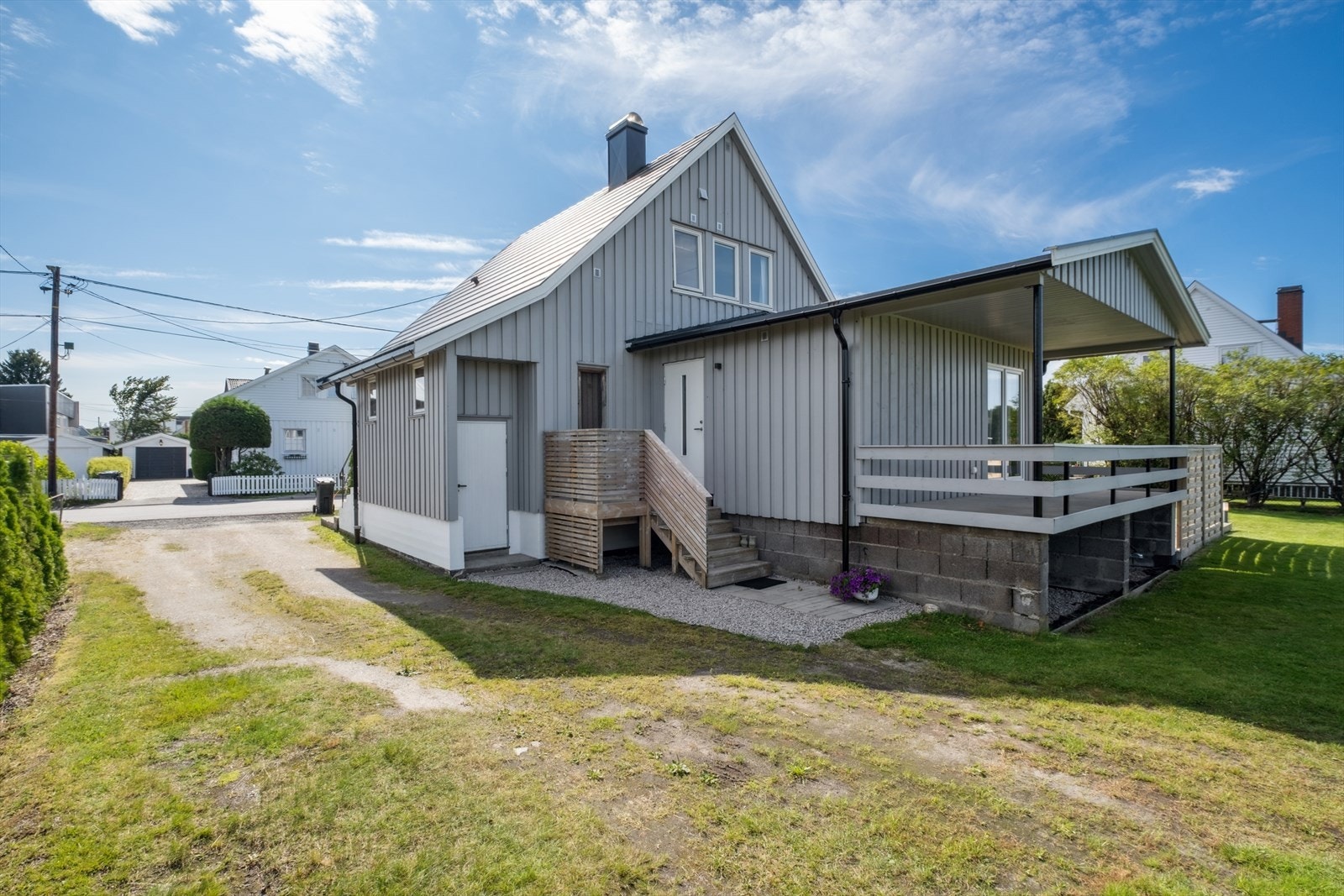 Boligen har sentral beliggenhet på Brevik i Sarpsborg Galleribilde