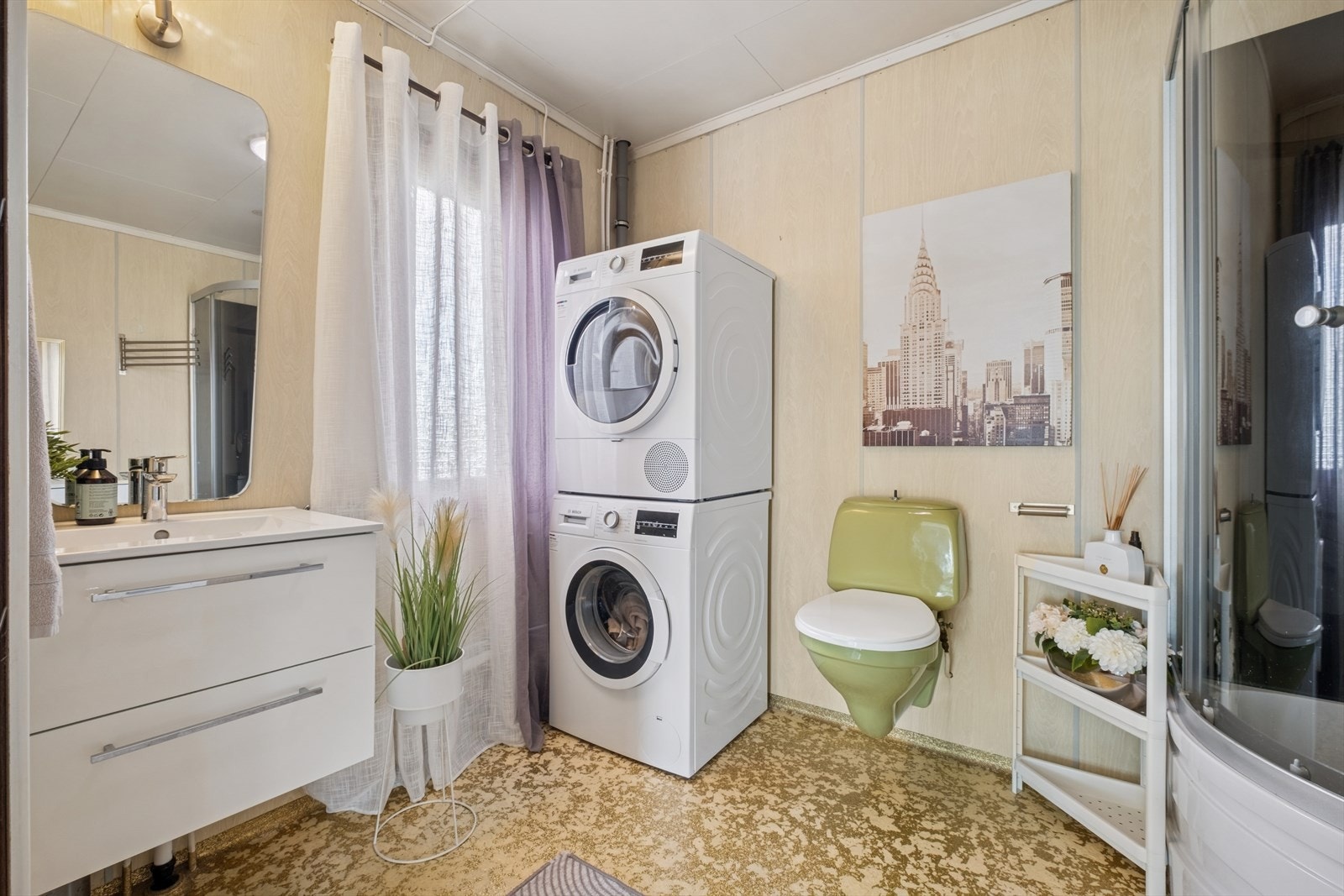 Bad 1. etasje Galleribilde