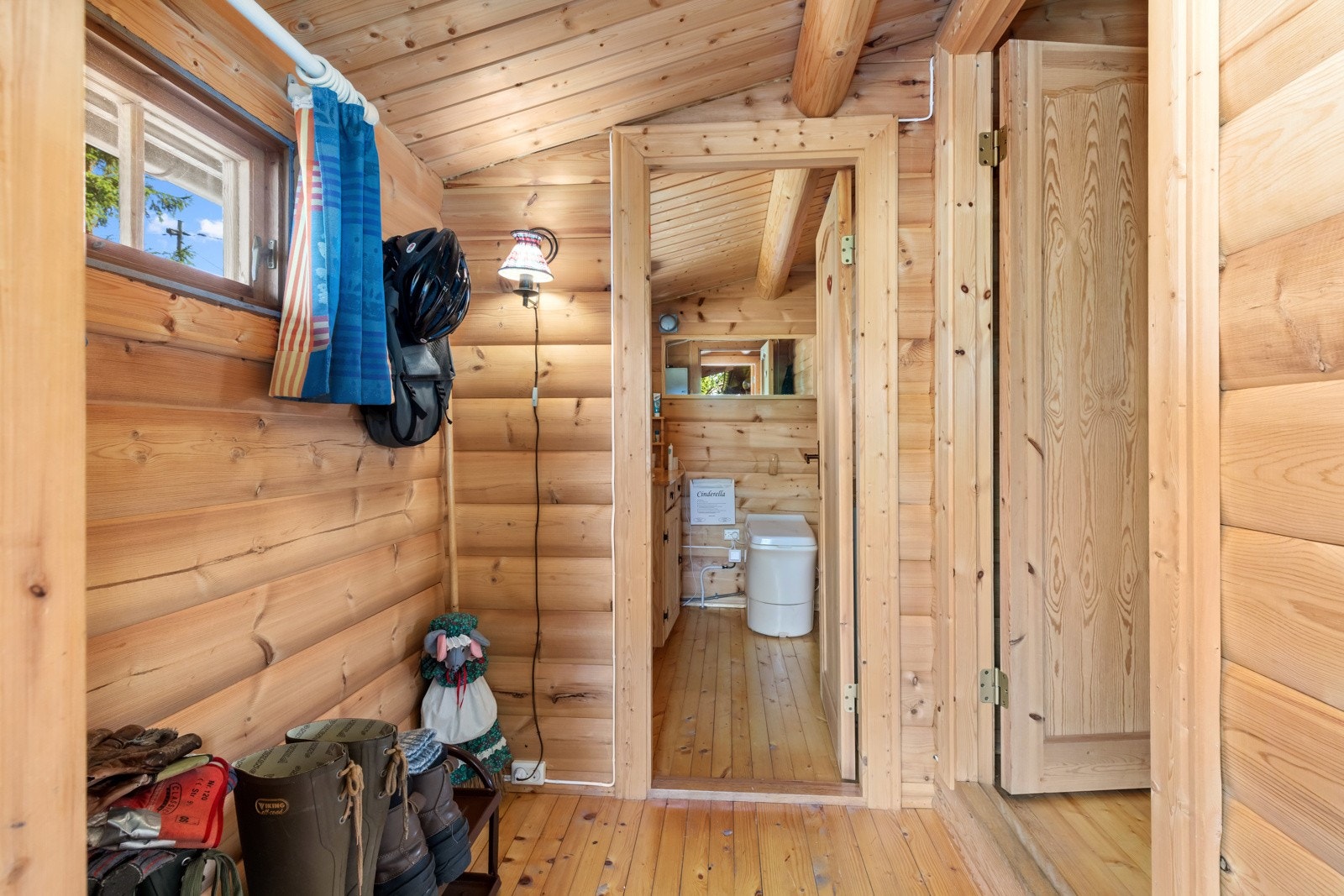 Entré. Galleribilde