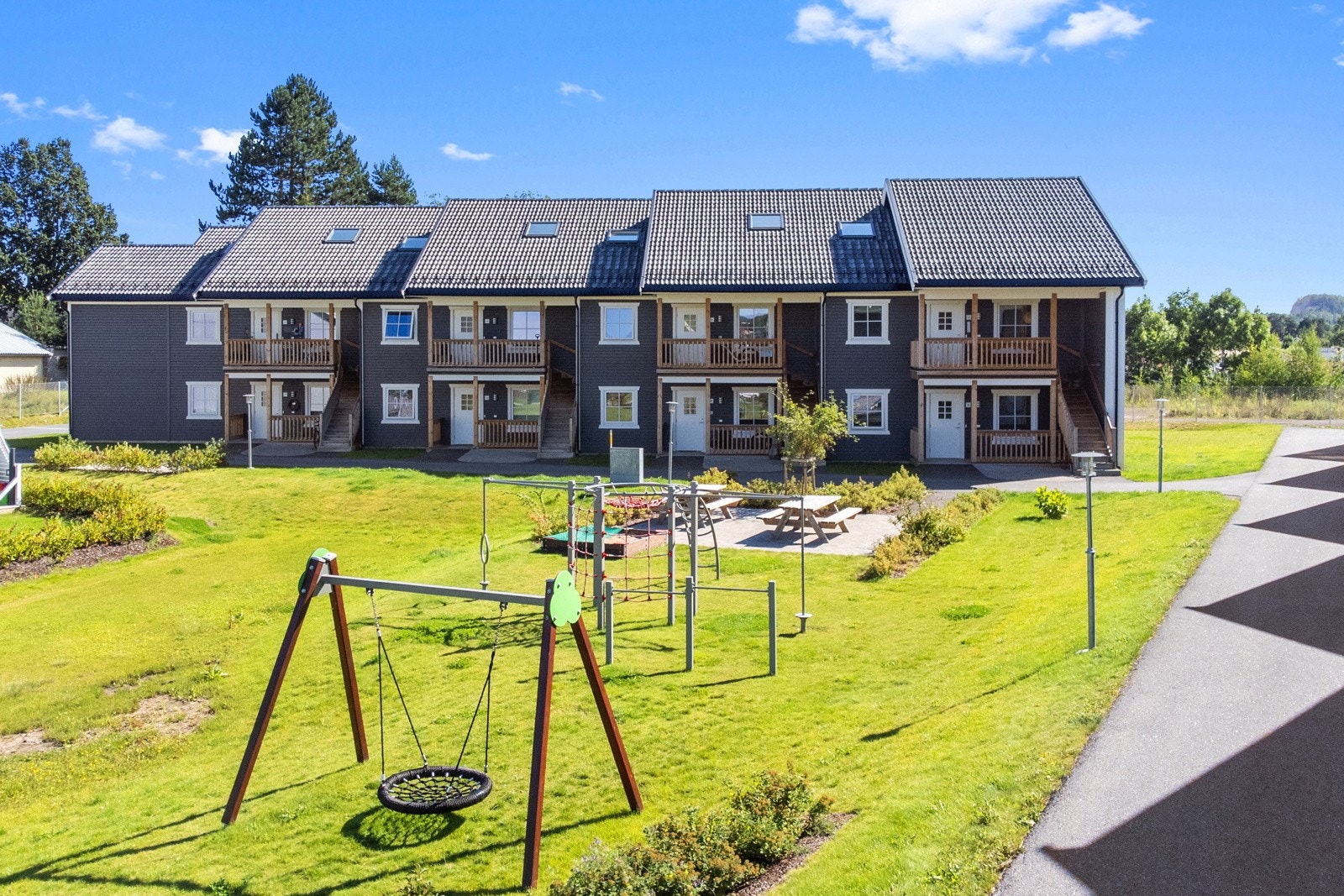 Sameiet er fint tilpasset familielivet, og har store og flotte fellesområder. Galleribilde