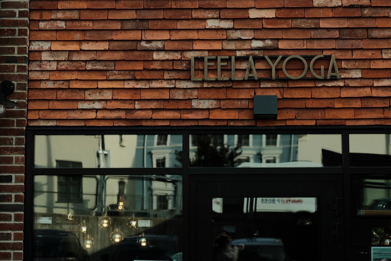 Det ligger også et populært yogastudio der. Galleribilde
